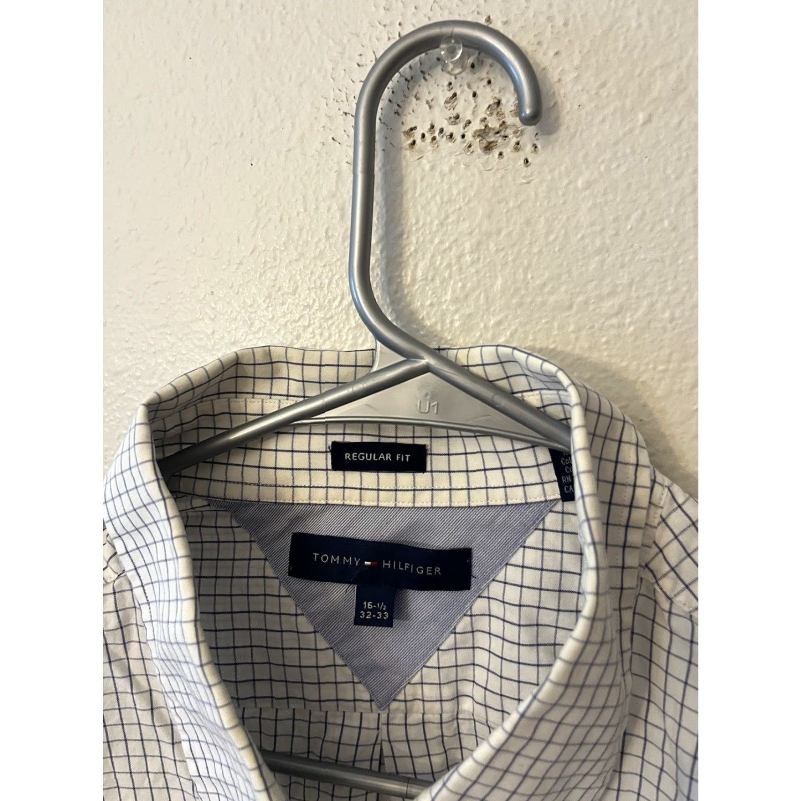 Tommy Hilfiger Tommy Hilfiger Shirt Men Reg Fit Plaid White Gingham Long Sleeve Button Down 16.5 Size US L / EU 52-54 / 3 - 2 Thumbnail