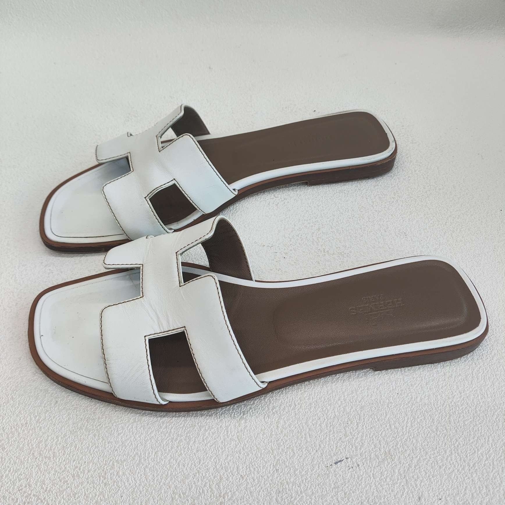 Hermes Hermes White Sandals us_7-5 Women Size US 7.5 / IT 37.5 - 1 Thumbnail