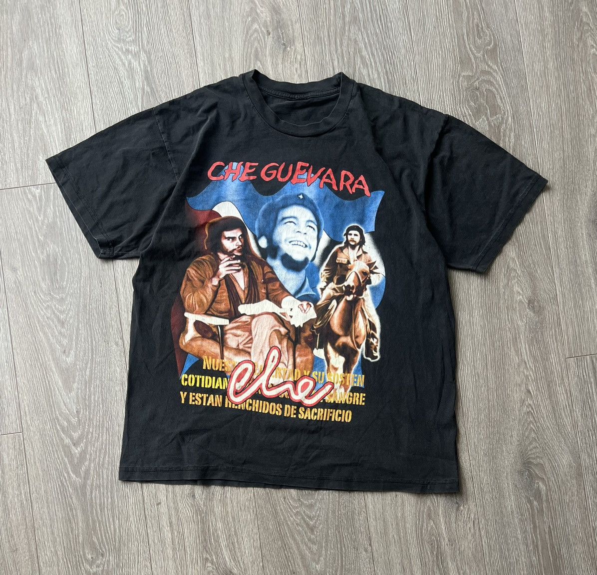Band Tees Vintage Che Guevara T-shirt Y2K Size US XL / EU 56 / 4 - 1 Thumbnail