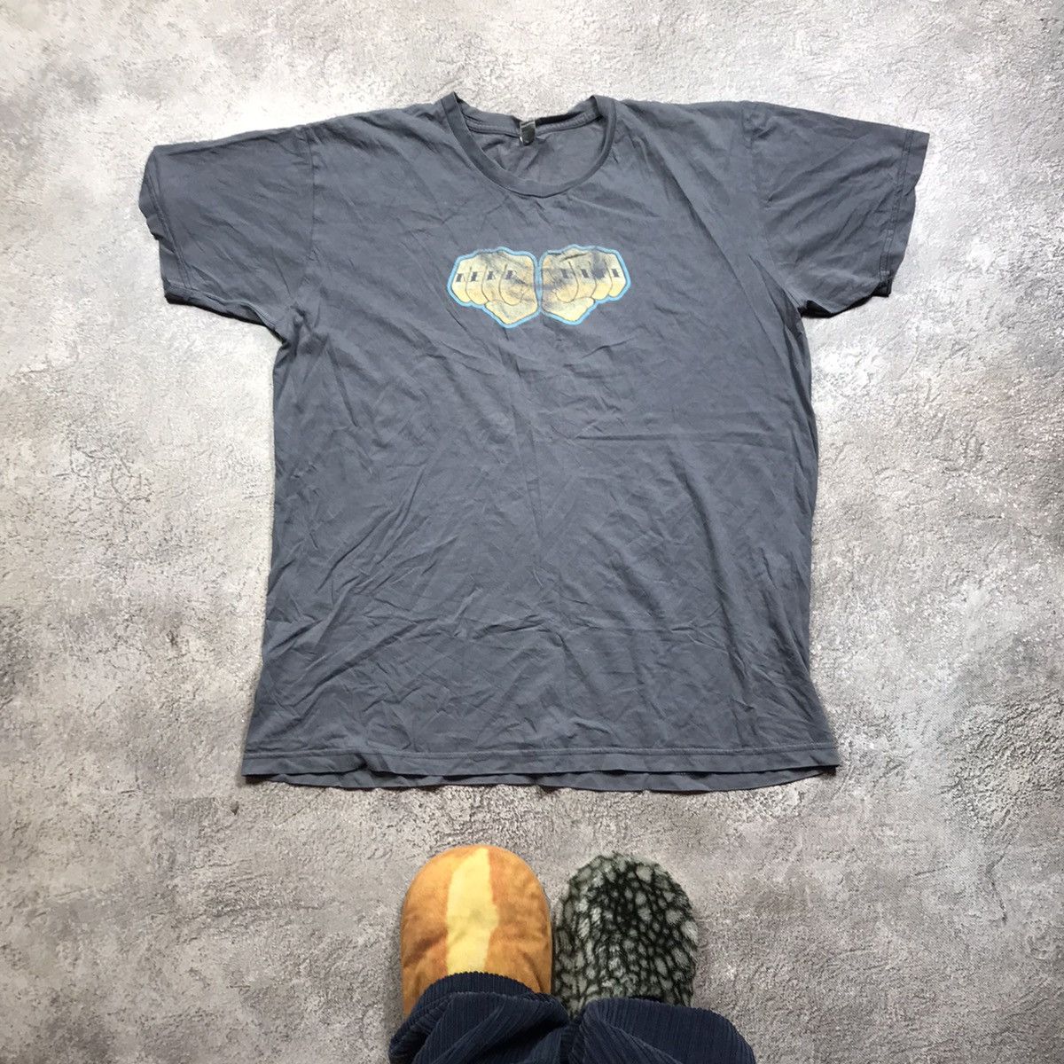 Vintage Vintage 90s Sun Faded Graphic Tee Funny Print Skate Baggy XL Size US XL / EU 56 / 4 - 1 Thumbnail