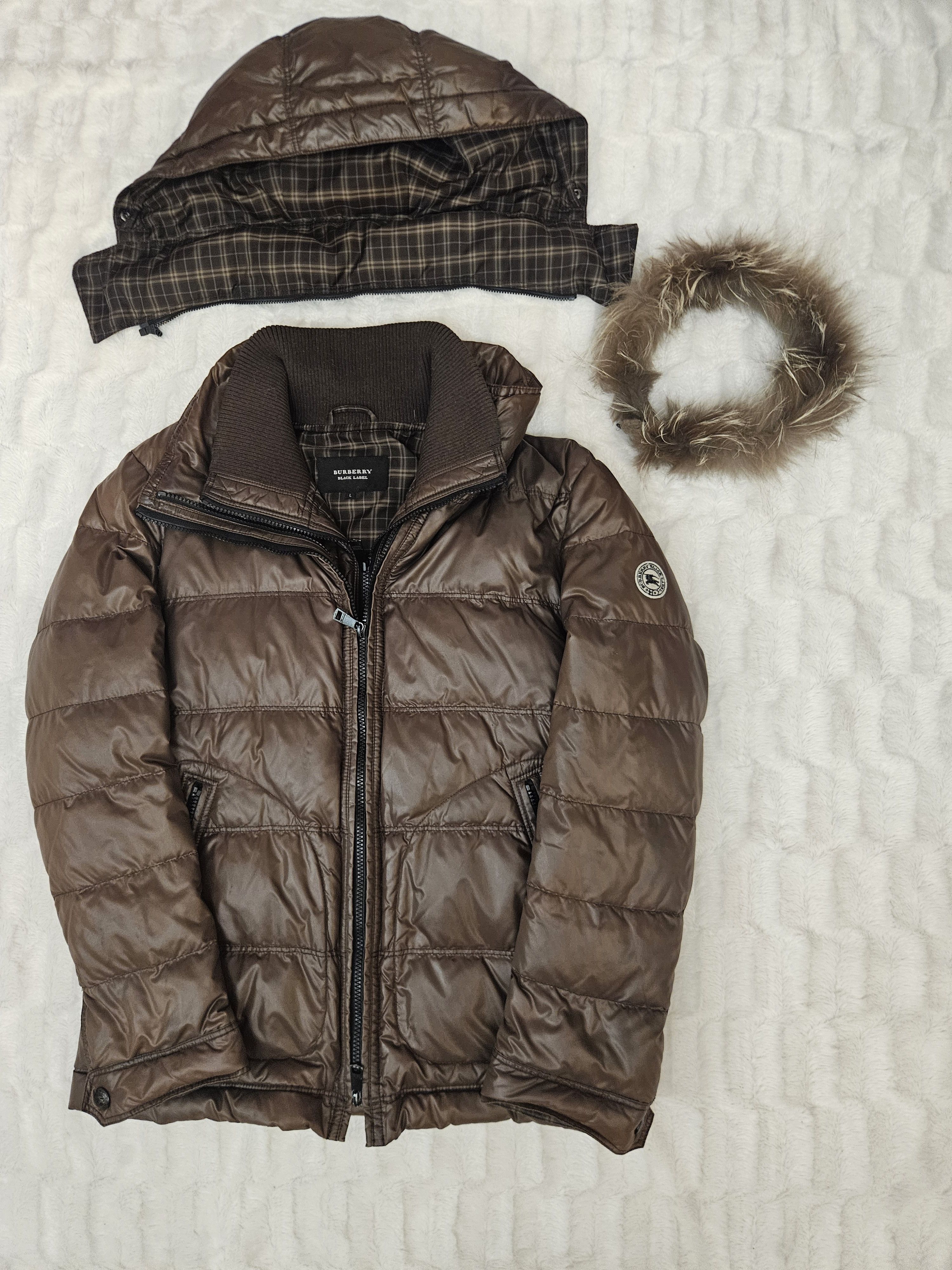 Burberry Vintage 00’s Burberry Black Label Fur Puffer Jacket Size US L / EU 52-54 / 3 - 5 Thumbnail