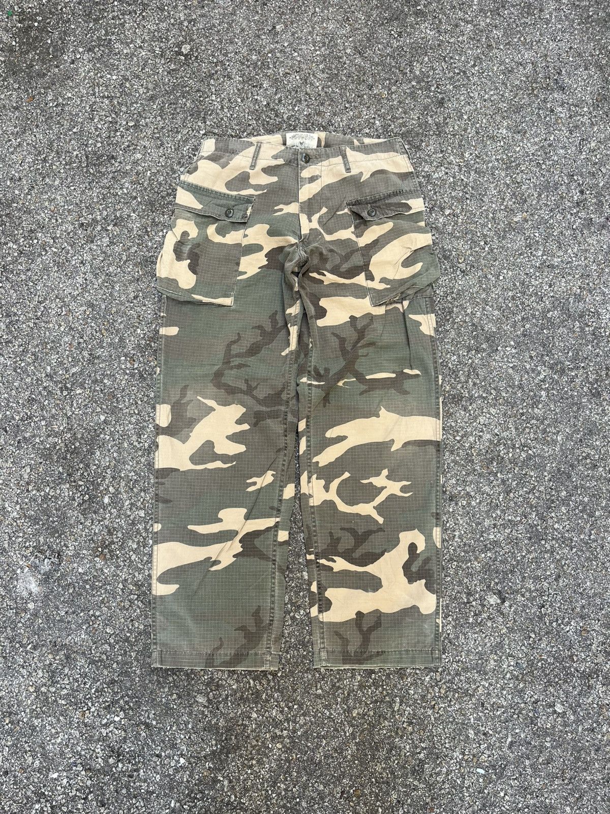 Avirex Monkey Pants Ripstop Avirex Camouflage Cargo Military Design Size US 32 / EU 48 - 1 Thumbnail