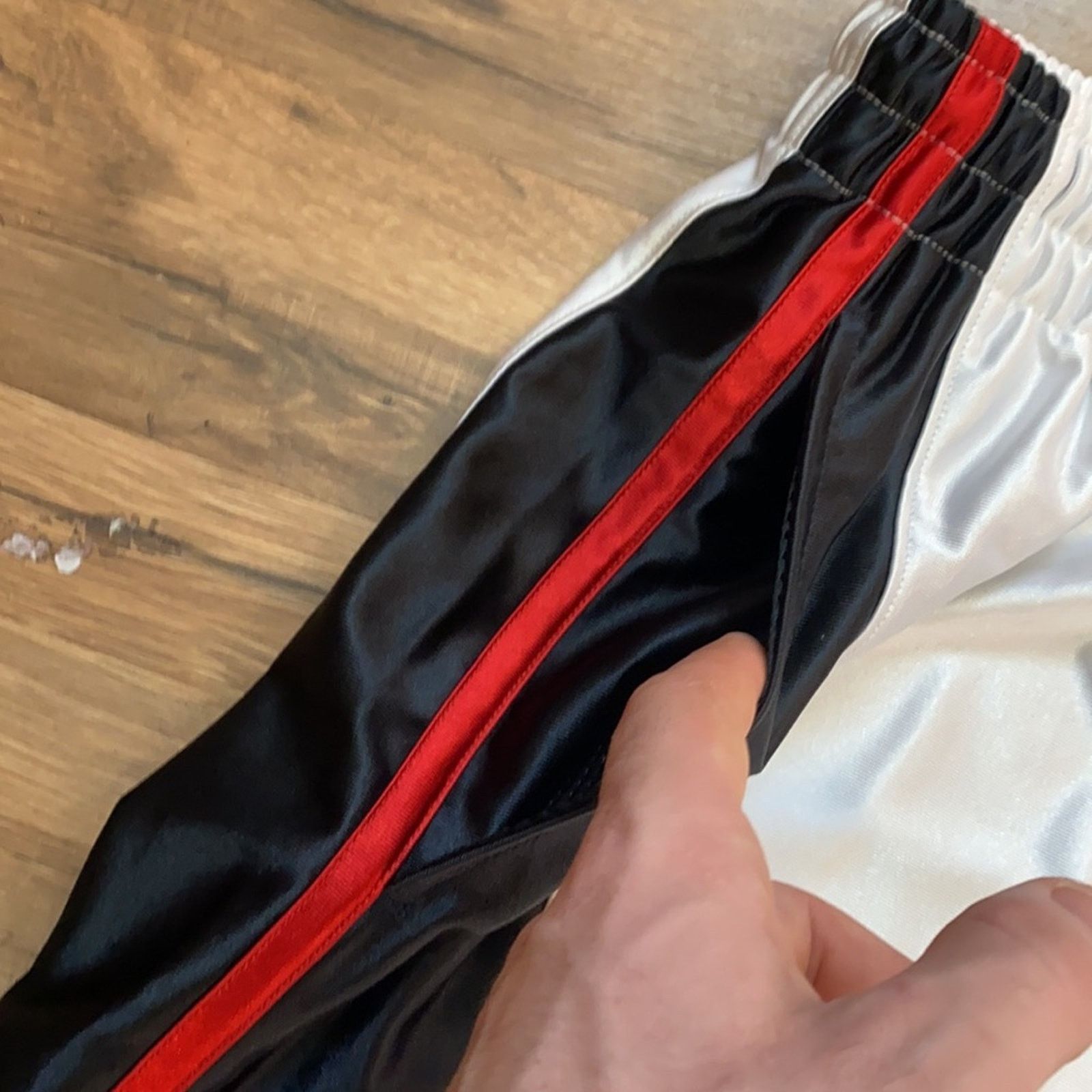 Jordan Brand Y2K Air Jordan Silky Dazzle Shorts Size US 32 / EU 48 - 5 Thumbnail
