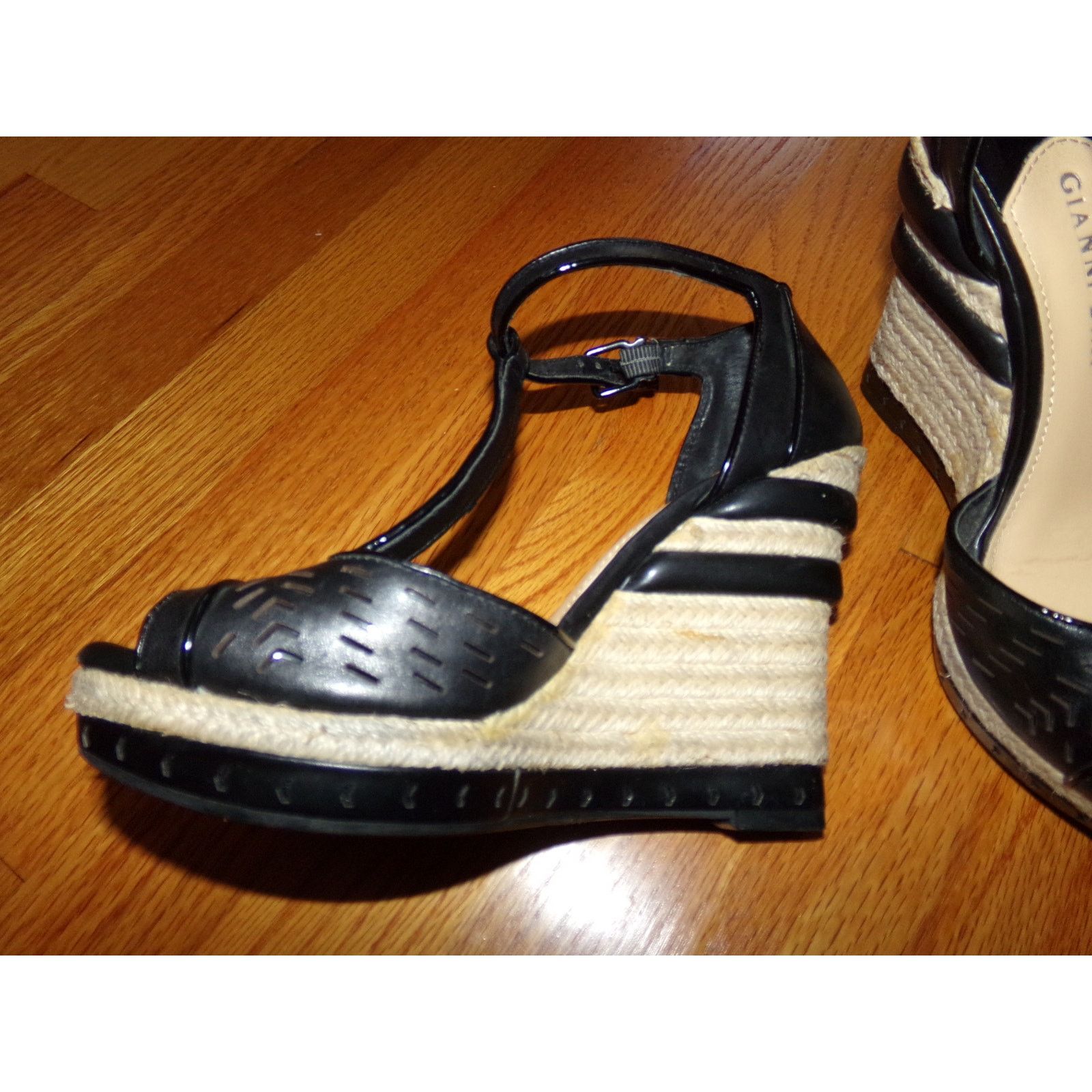 Gianni Valentino Gianni Bini black leather high wedge t strap sandals 7M Size US 7 / IT 37 - 3 Thumbnail