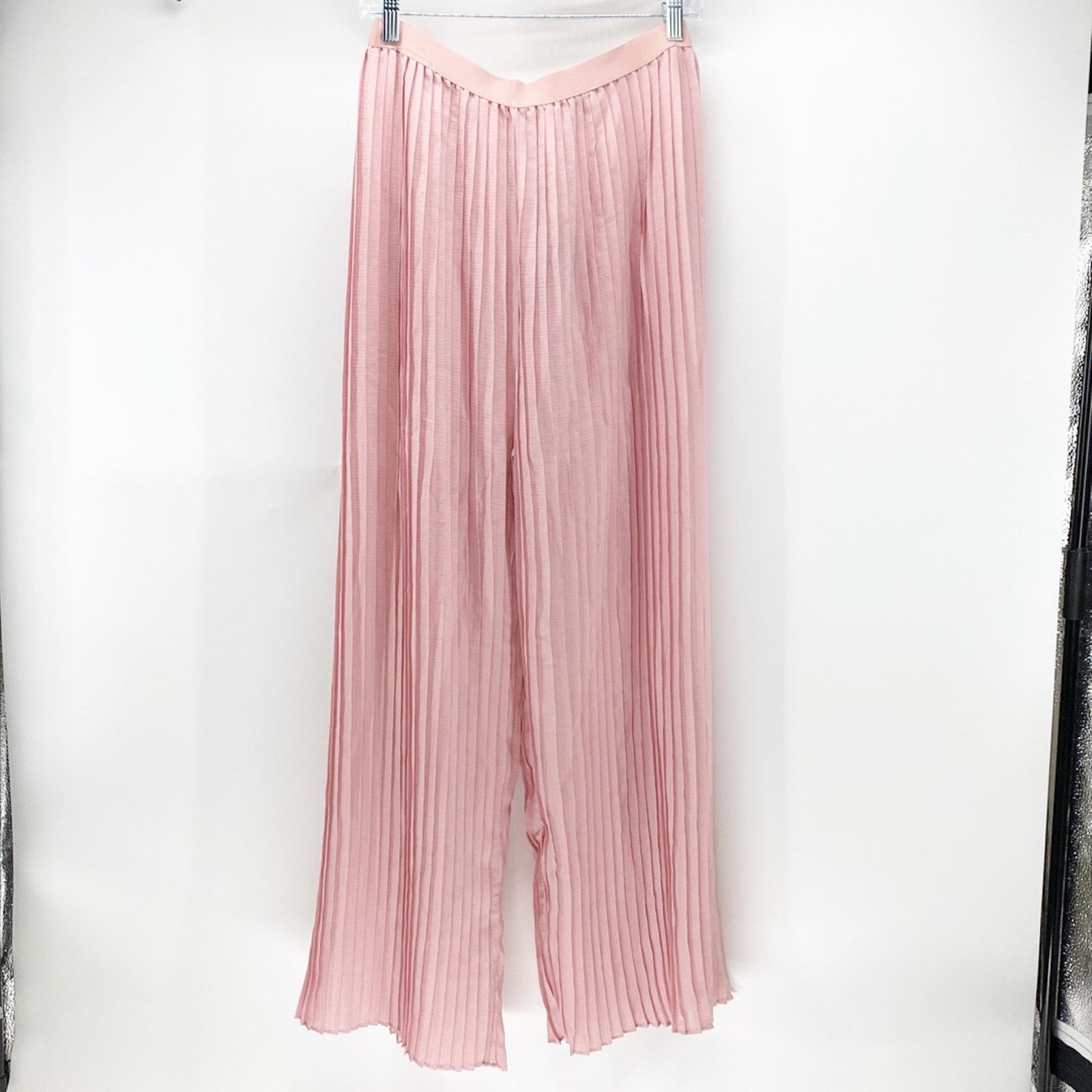 Other Matilda Pink pleated high waisted pants size S feminine Size 27" / US 4 / IT 40 - 1 Thumbnail