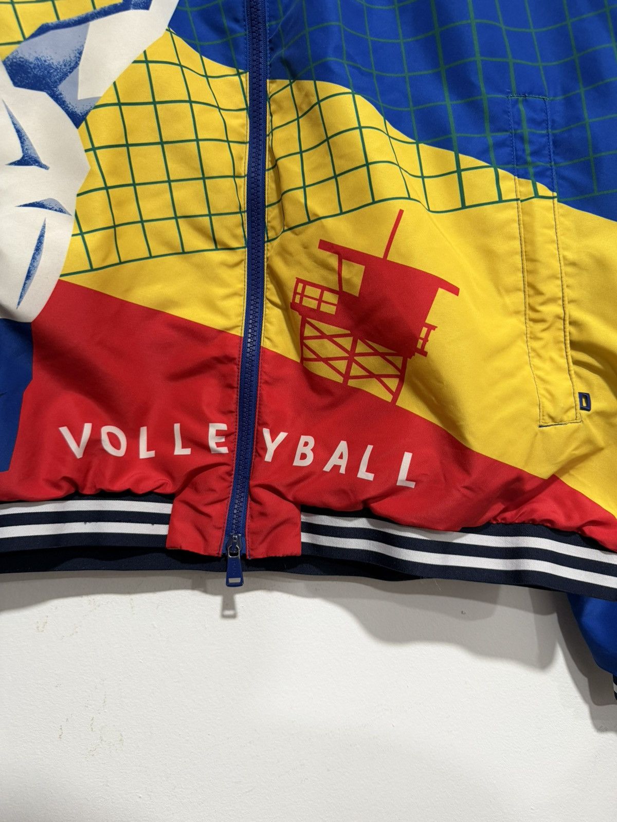 Polo Ralph Lauren Vintage Polo Ralph Lauren Volleyball Graphic Hooded Jaccket Size US XL / EU 56 / 4 - 4 Thumbnail