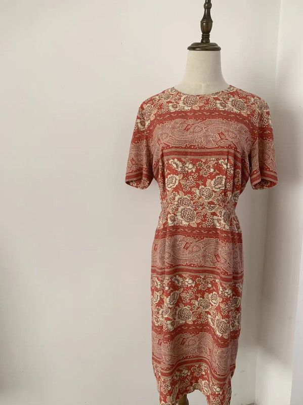 Burberry Burberry Orange Floral Midi Dress Size M / US 6-8 / IT 42-44 - 1 Thumbnail