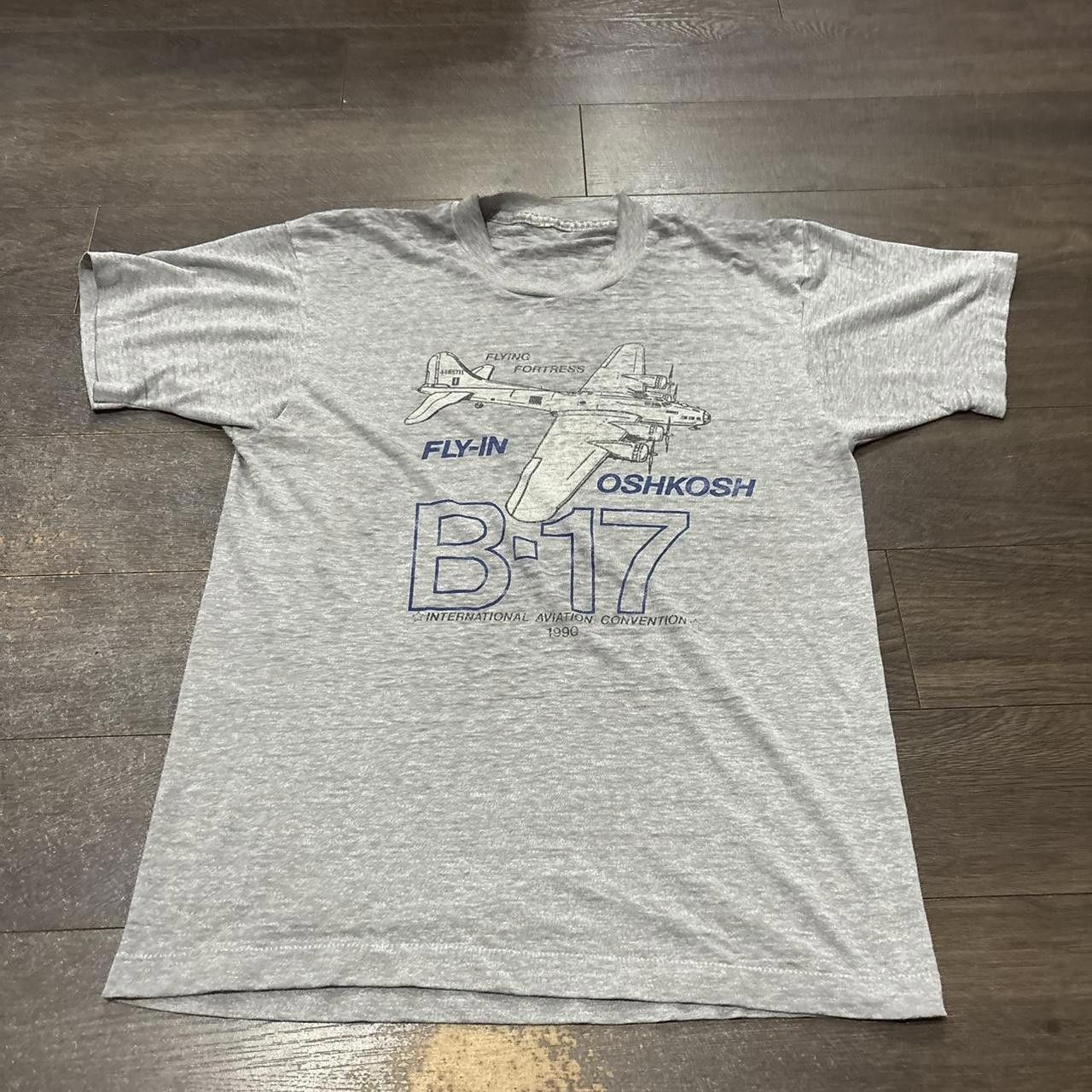 Designer vintage B-17 fly-in Oshkosh aviation convention t shirt 90s Size US M / EU 48-50 / 2 - 3 Thumbnail