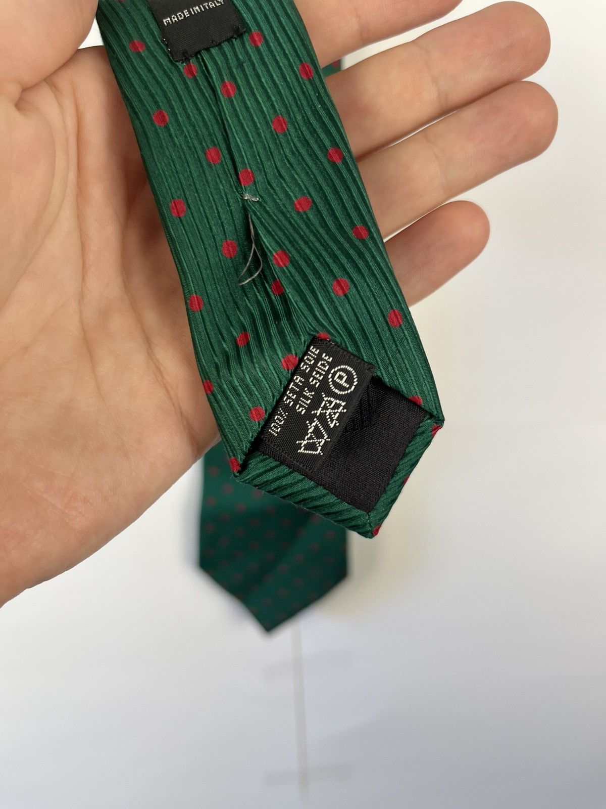 Alfred Dunhill Dunhill Luxury Polka Dot Silk Tie Made in Italy Size ONE SIZE - 7 Thumbnail