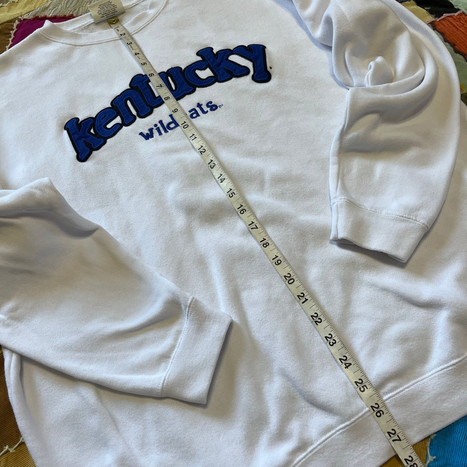 Other J America Kentucky Wildcats Embroidered White Crewneck Large Size US L / EU 52-54 / 3 - 4 Thumbnail