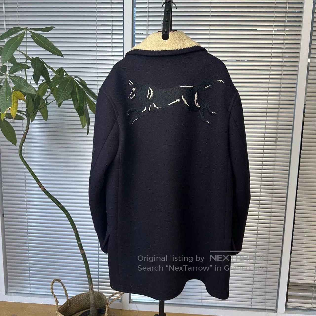 Gucci gucci black panther embroidered wool coat. Size US L / EU 52-54 / 3 - 2 Thumbnail