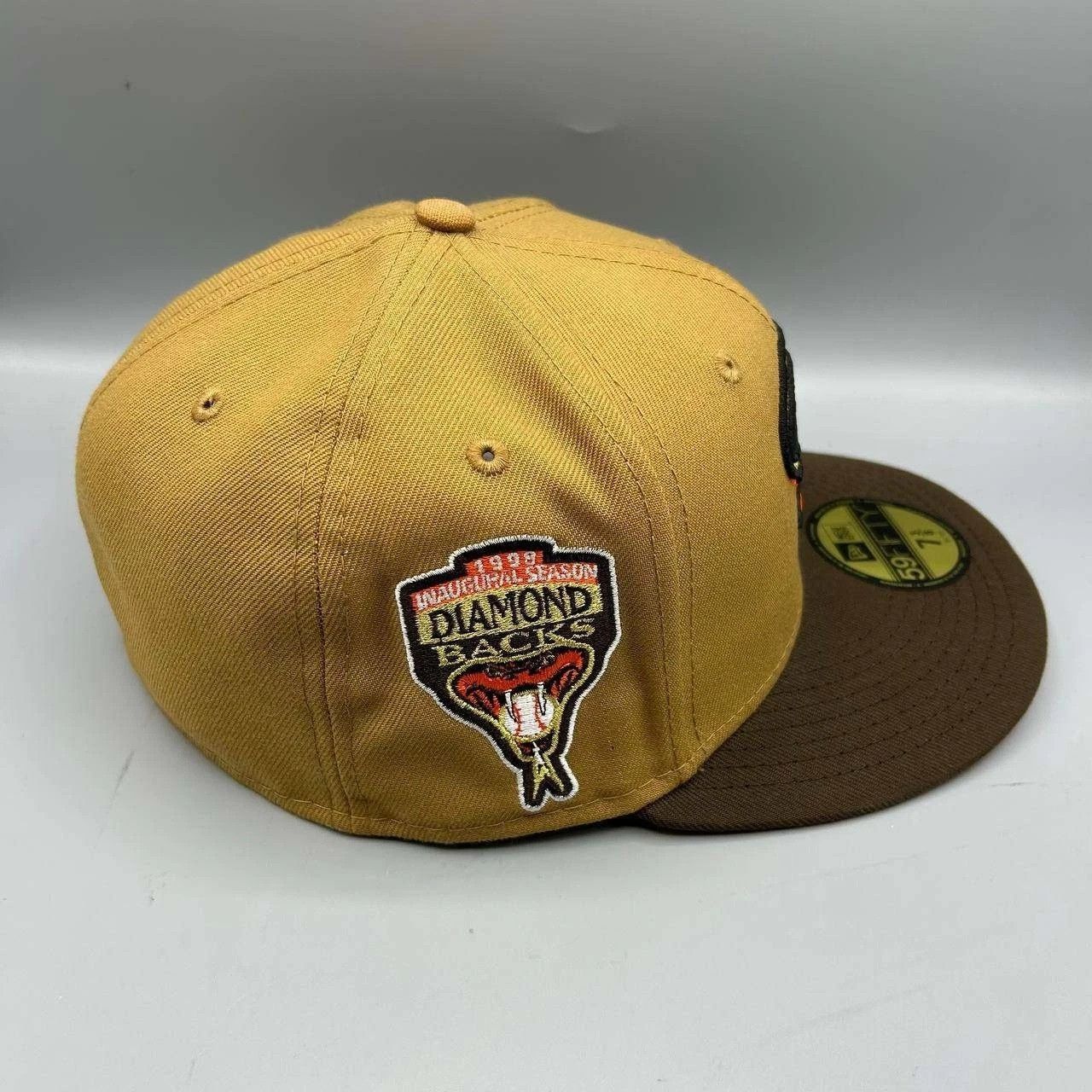 New Era Arizona Diamondbacks Hat Men 7 3/8 Brown Red MLB Fitted Cap Size ONE SIZE - 7 Thumbnail