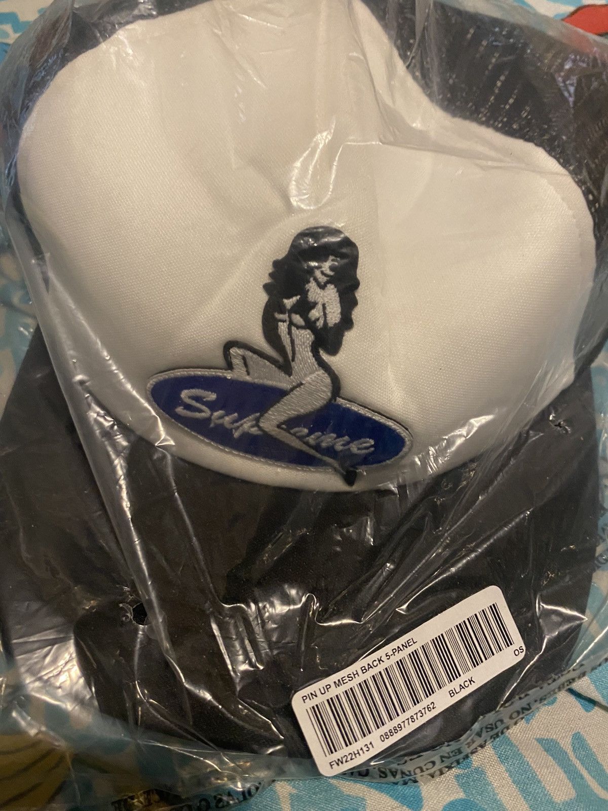 Supreme / Pin Up Mesh Back 5-Panel (黒) Supreme Pin Up Mesh Back 5-Panel Black - FW22 - US