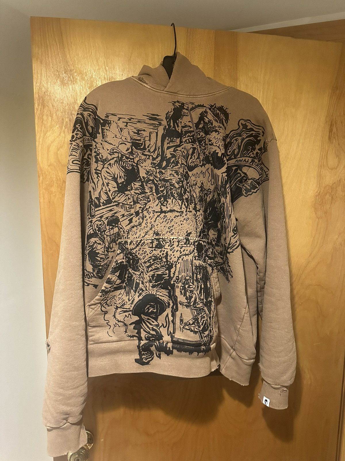 Warren Lotas Western Noir Final Frontier Hoodie size L Large