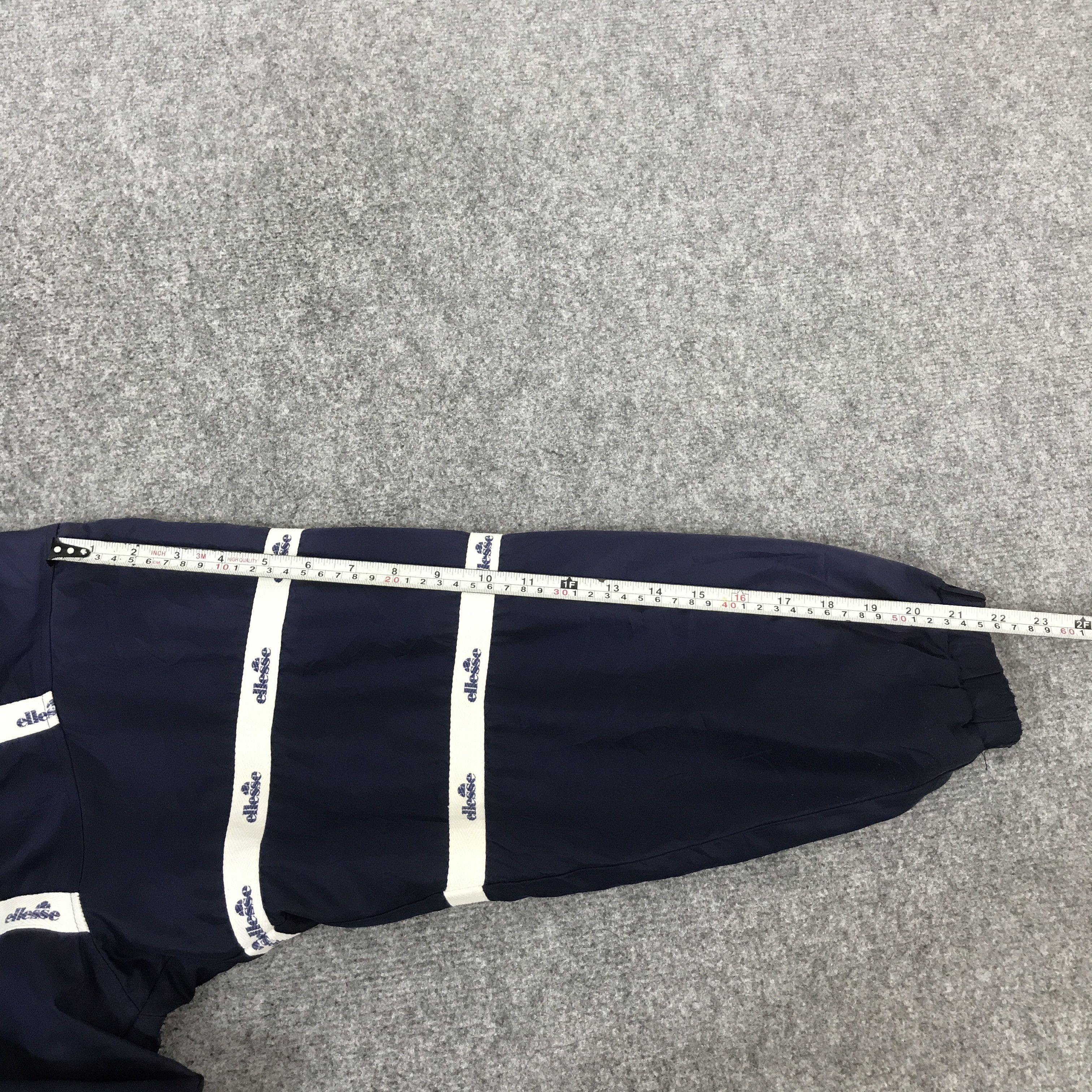 Ellesse Vintage Ellesse Hoodie Design jacket Size US L / EU 52-54 / 3 - 10 Thumbnail