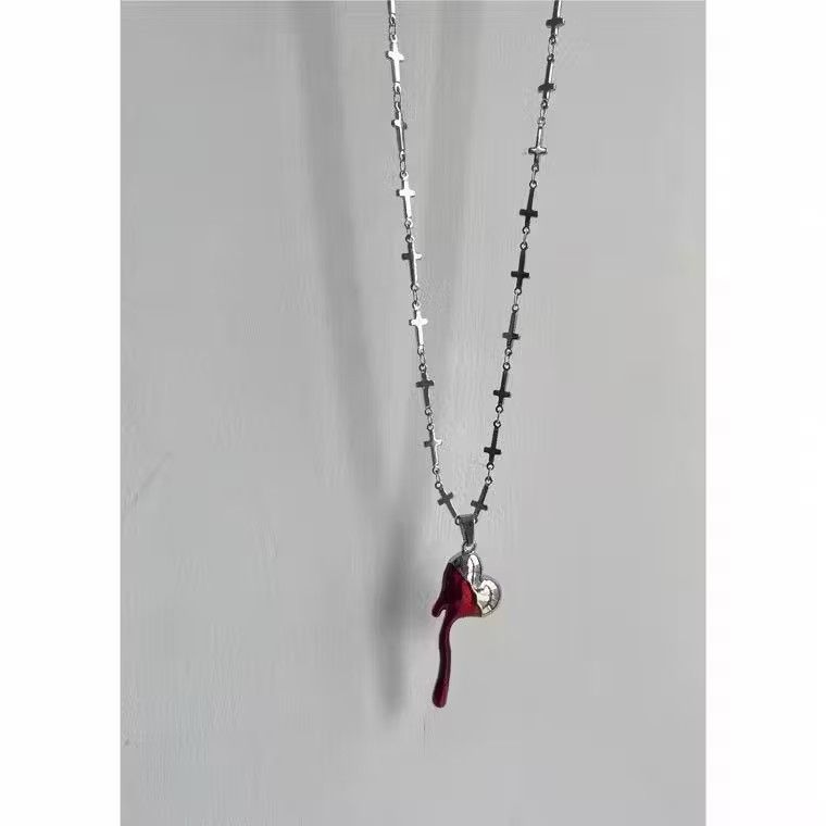 Jewelry × Vintage Red Bloody Love Heart Pendant Necklace Size ONE SIZE - 3 Thumbnail