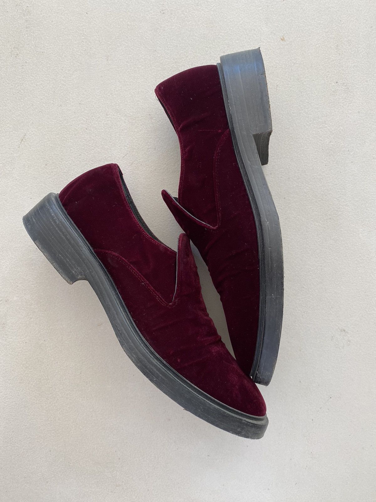 Balenciaga 17SS red velvet slip on loafers Size US 11 / EU 44 - 1 Thumbnail