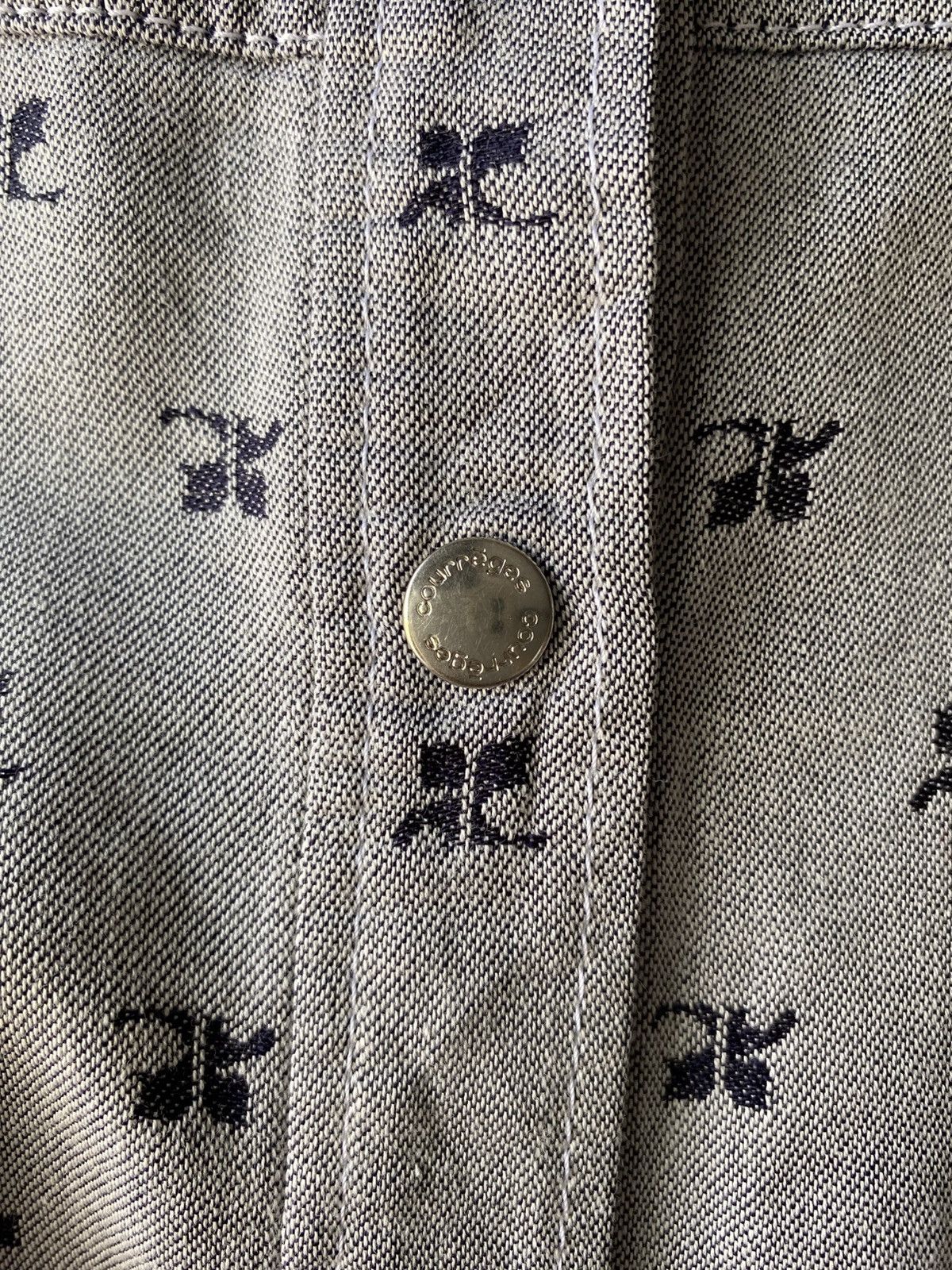 Courreges Courrèges Gray Classic Logo Pattern Button-Up. Size M / US 6-8 / IT 42-44 - 6 Thumbnail