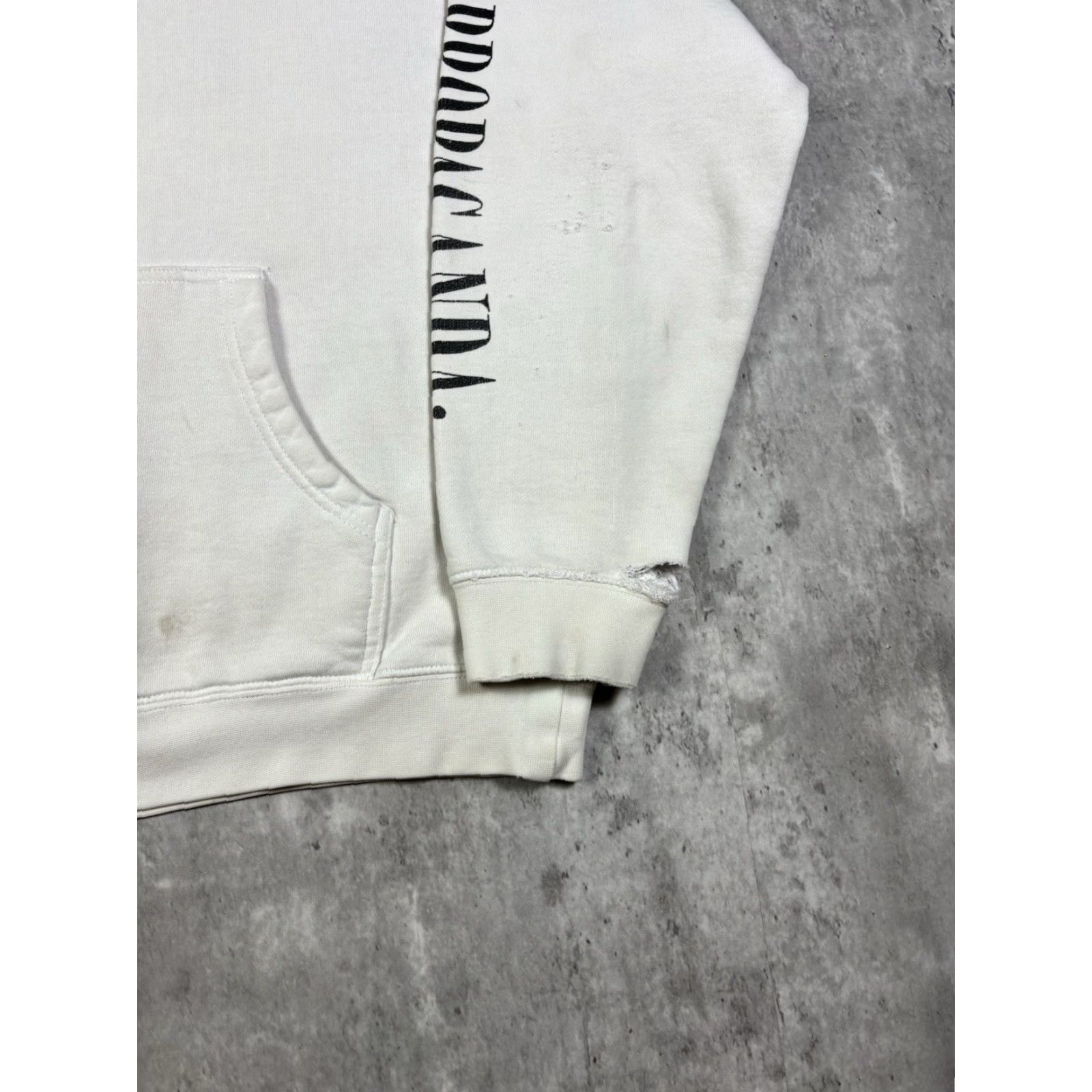 Obey VINTAGE OBEY Hoodie Pullover Skate Distressed PULLOVER M White Logo Graphic Print Hooded Pockets USA City Sports Men Size US M / EU 48-50 / 2 - 5 Thumbnail