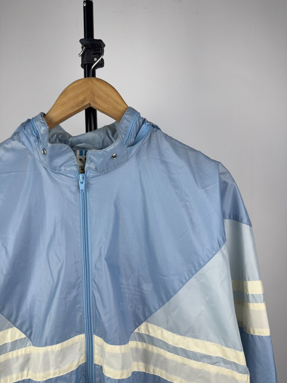 Adidas Vintage Adidas Trefoil Windbreaker Jacket Light Blue 80s L Size US L / EU 52-54 / 3 - 2 Thumbnail