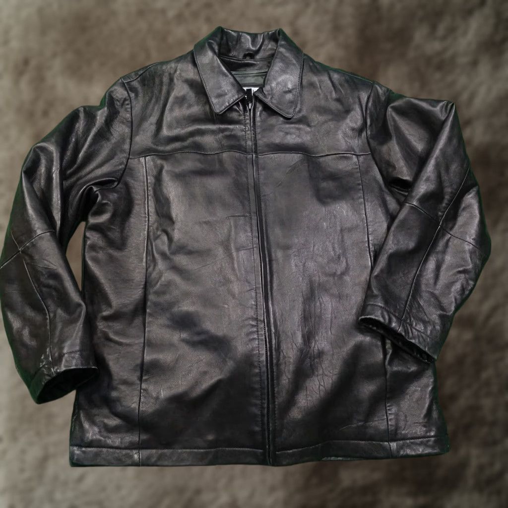 Vintage VINTAGE Wilsons Leather Bomber Jacket Adult Large Black Solid Leather Zip Up Casual Mens Size US L / EU 52-54 / 3 - 1 Thumbnail