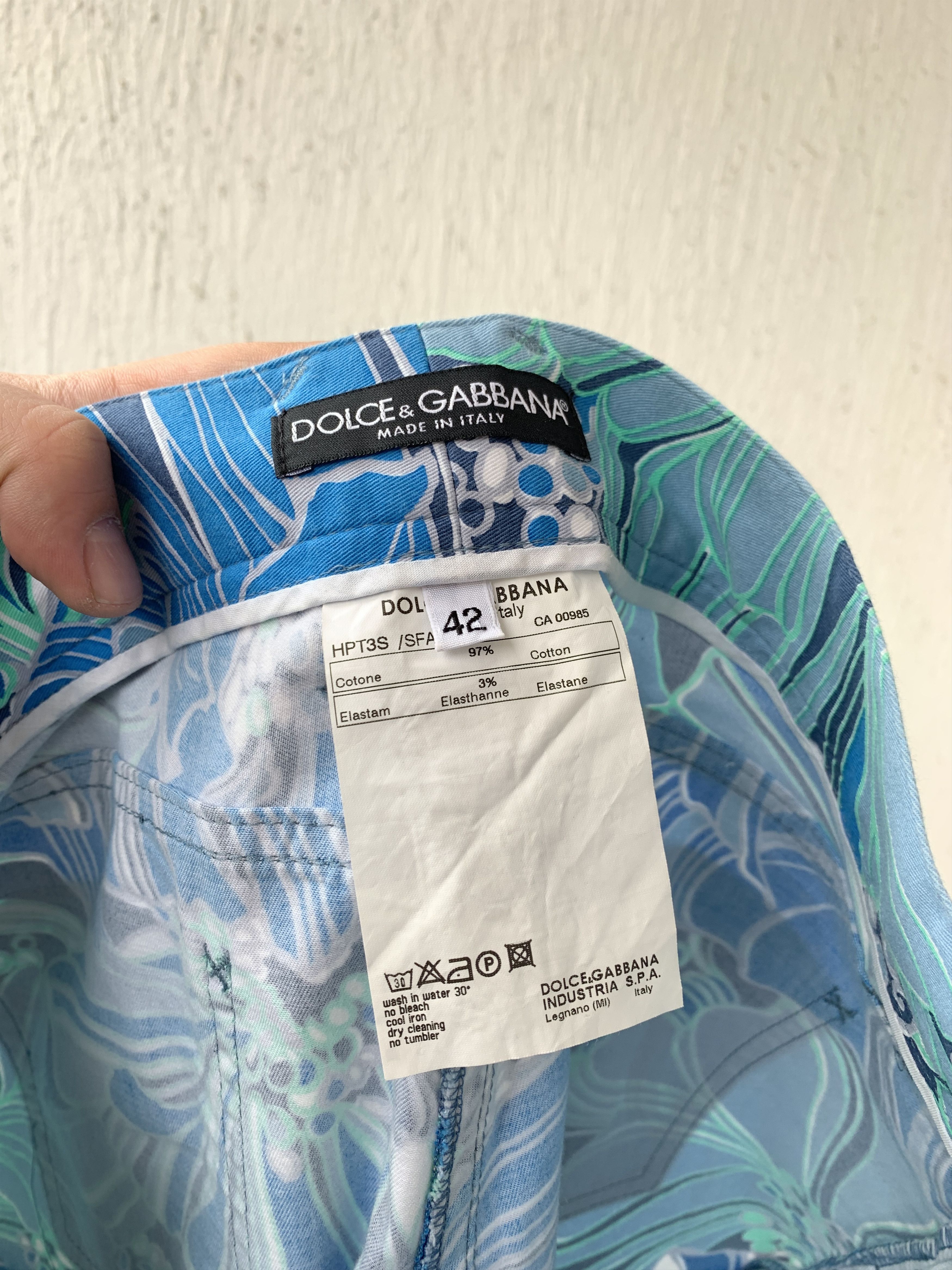 Dolce & Gabbana psychadelic print cropped pant Size US 30 / EU 46 - 5 Thumbnail