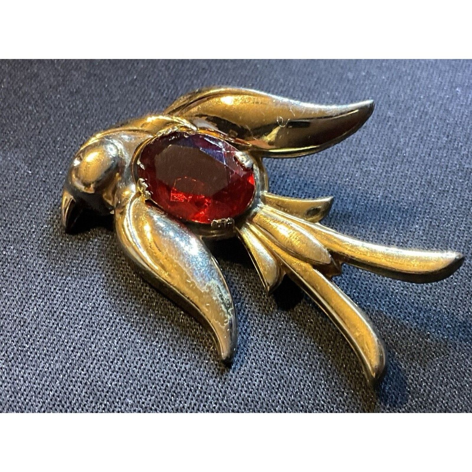 Other Coro Pegasus Red Jelly Belly Gilt Gold Tone Bird Brooch Size ONE SIZE - 1 Thumbnail