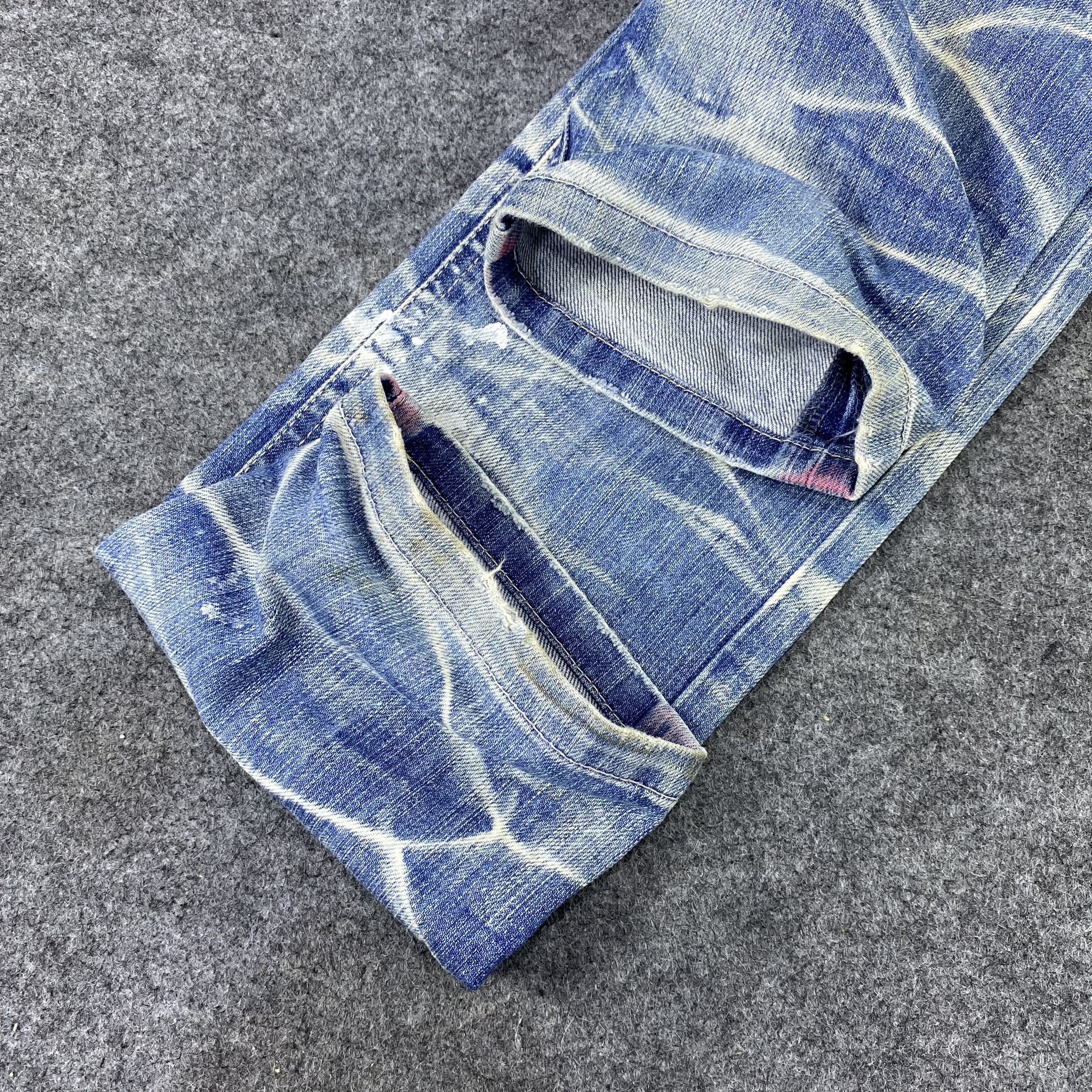 Black Barrett × Jean × Neil Barrett Black Barrett by Neil Barrett Blue Wash Jeans-J1188 Size US 32 / EU 48 - 14 Thumbnail