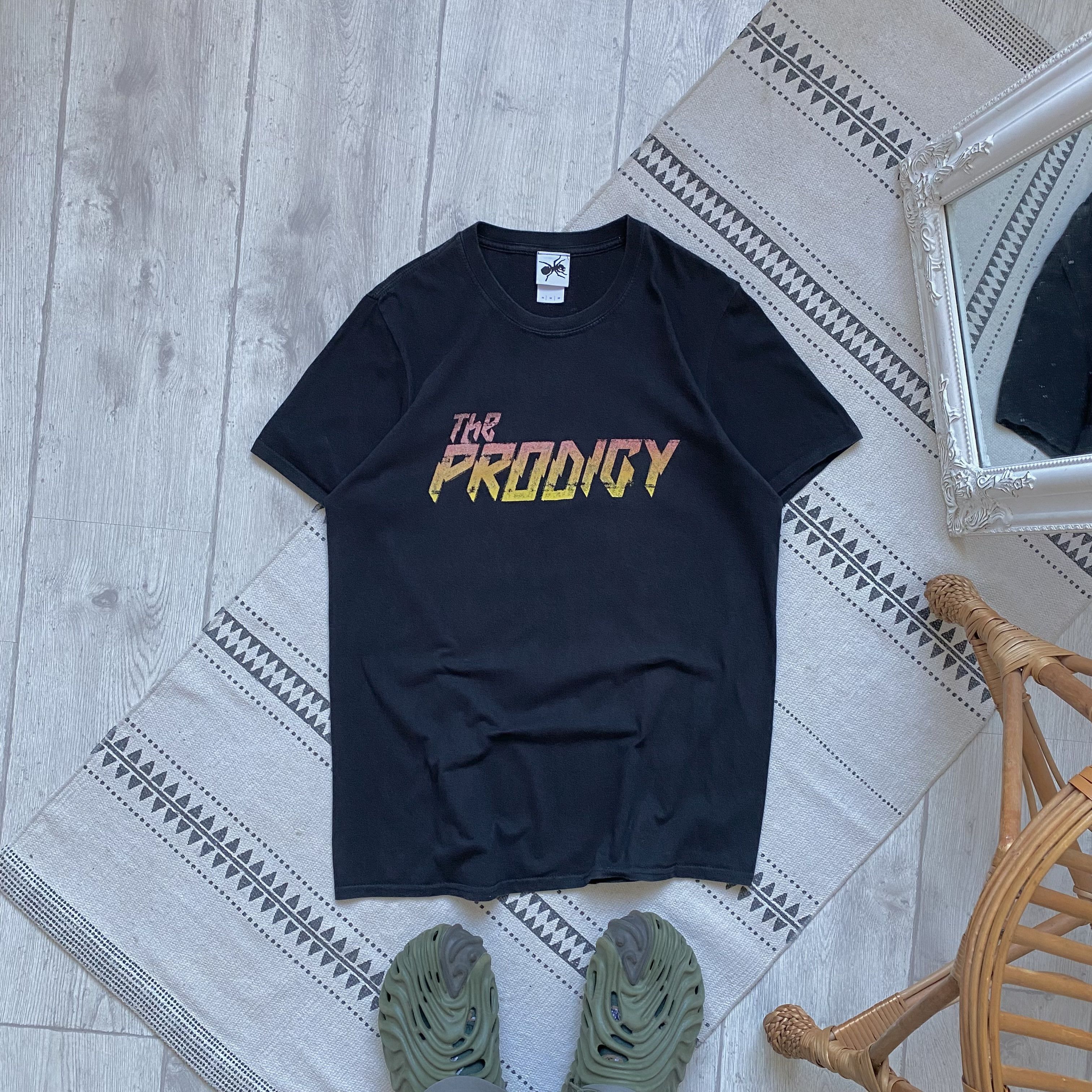 Band Tees 🐜Vintage 00s The Prodigy Band Tee Y2K Rock t-shirt vintage Size US S / EU 44-46 / 1 - 1 Thumbnail