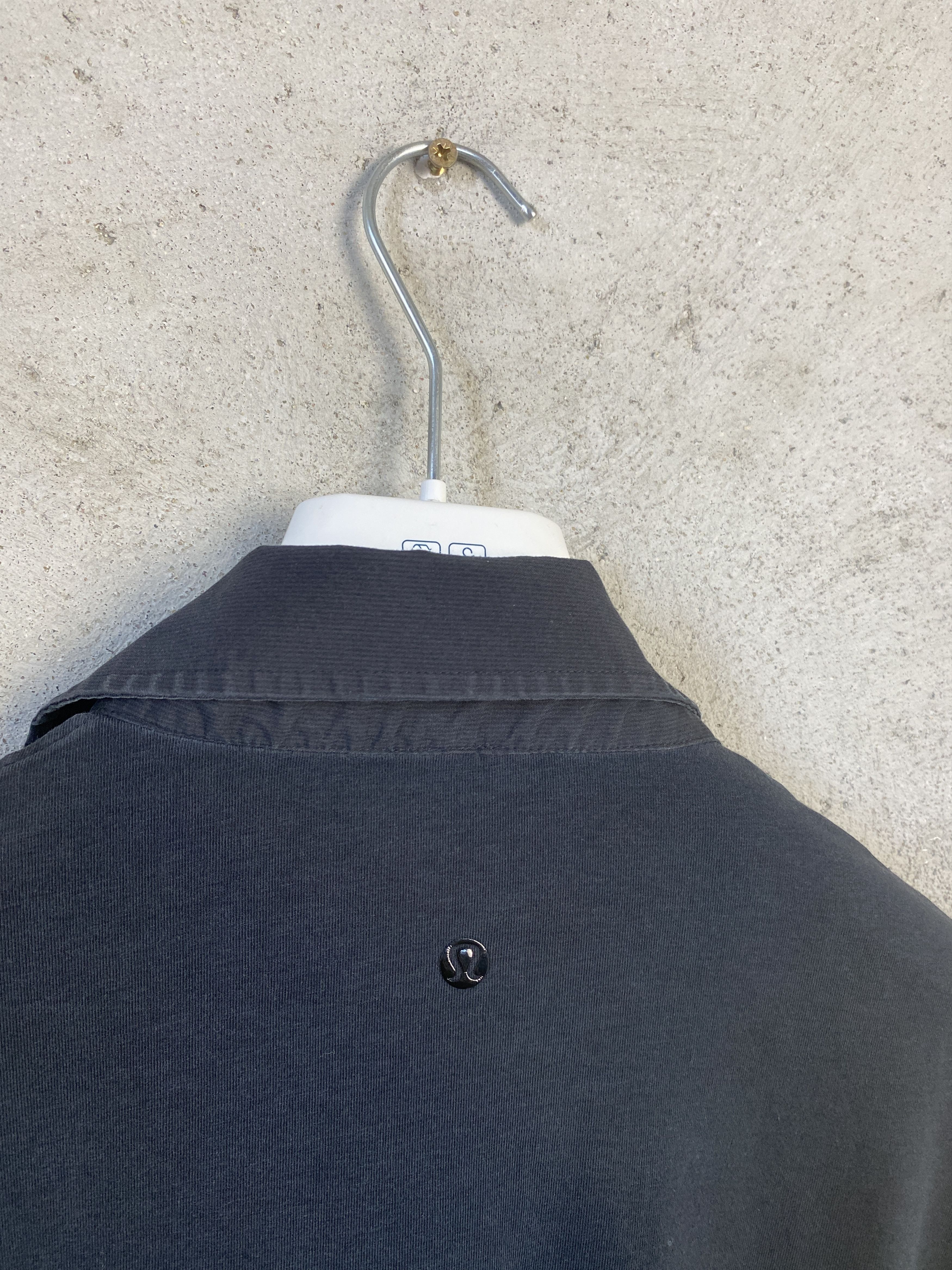 Lululemon Lululemon polo t-shirt tee sport yoga gym Size US M / EU 48-50 / 2 - 3 Thumbnail