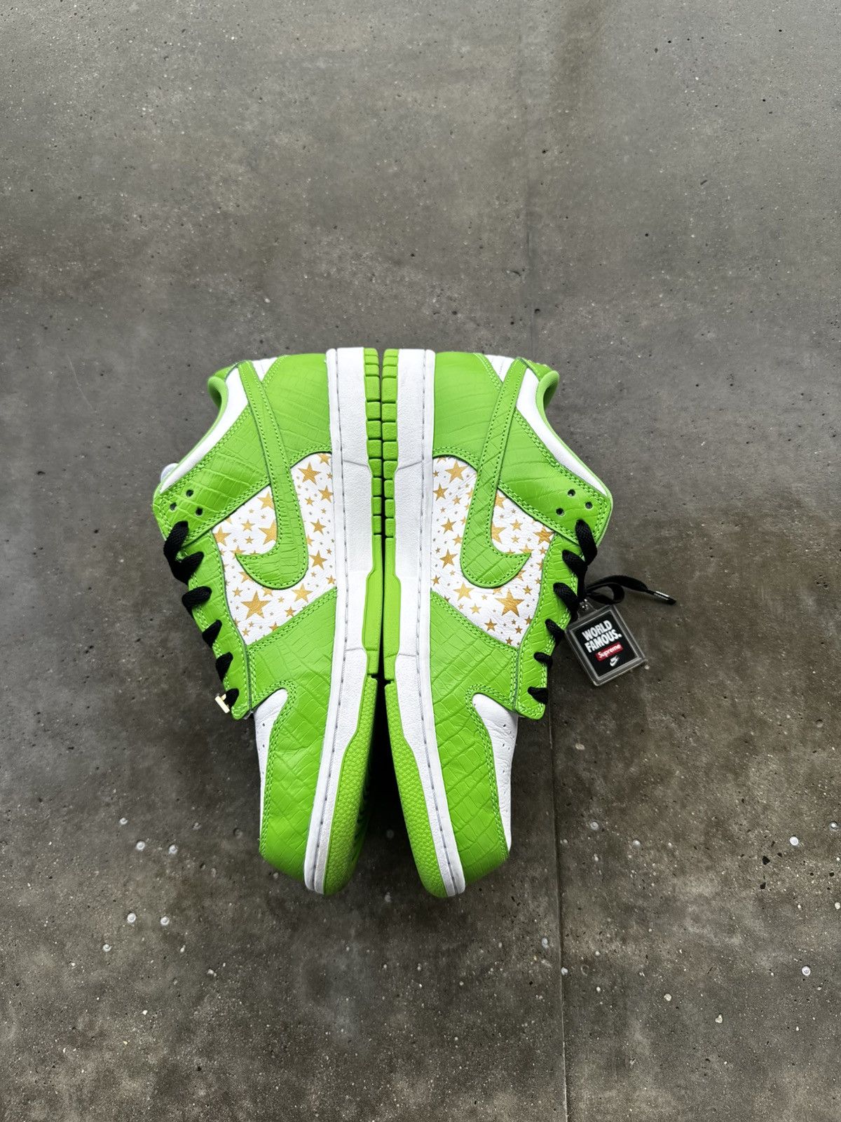 Nike Dunk Sb x Supreme Streetwear Sneakers Stars mean green