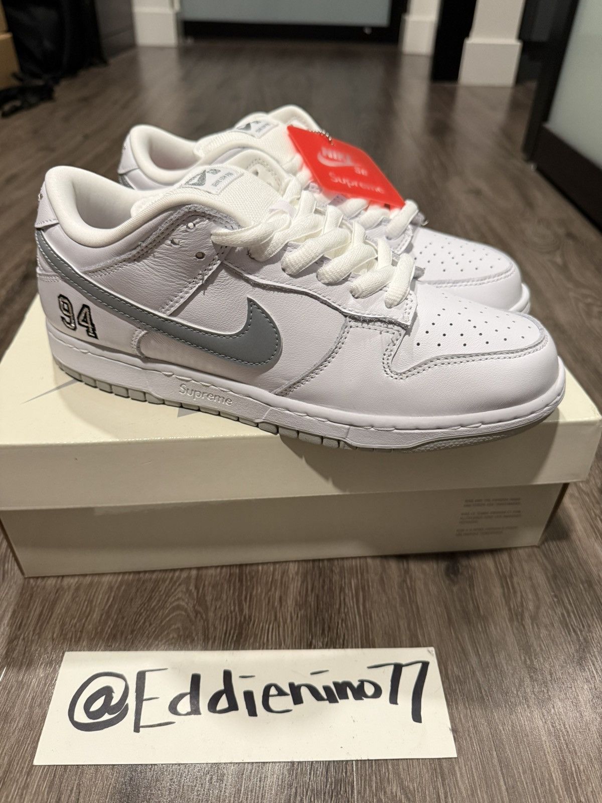 Nike × Supreme Nike SB Dunk Low Supreme 94 Size US 8.5 / EU 41-42 - 1 Thumbnail