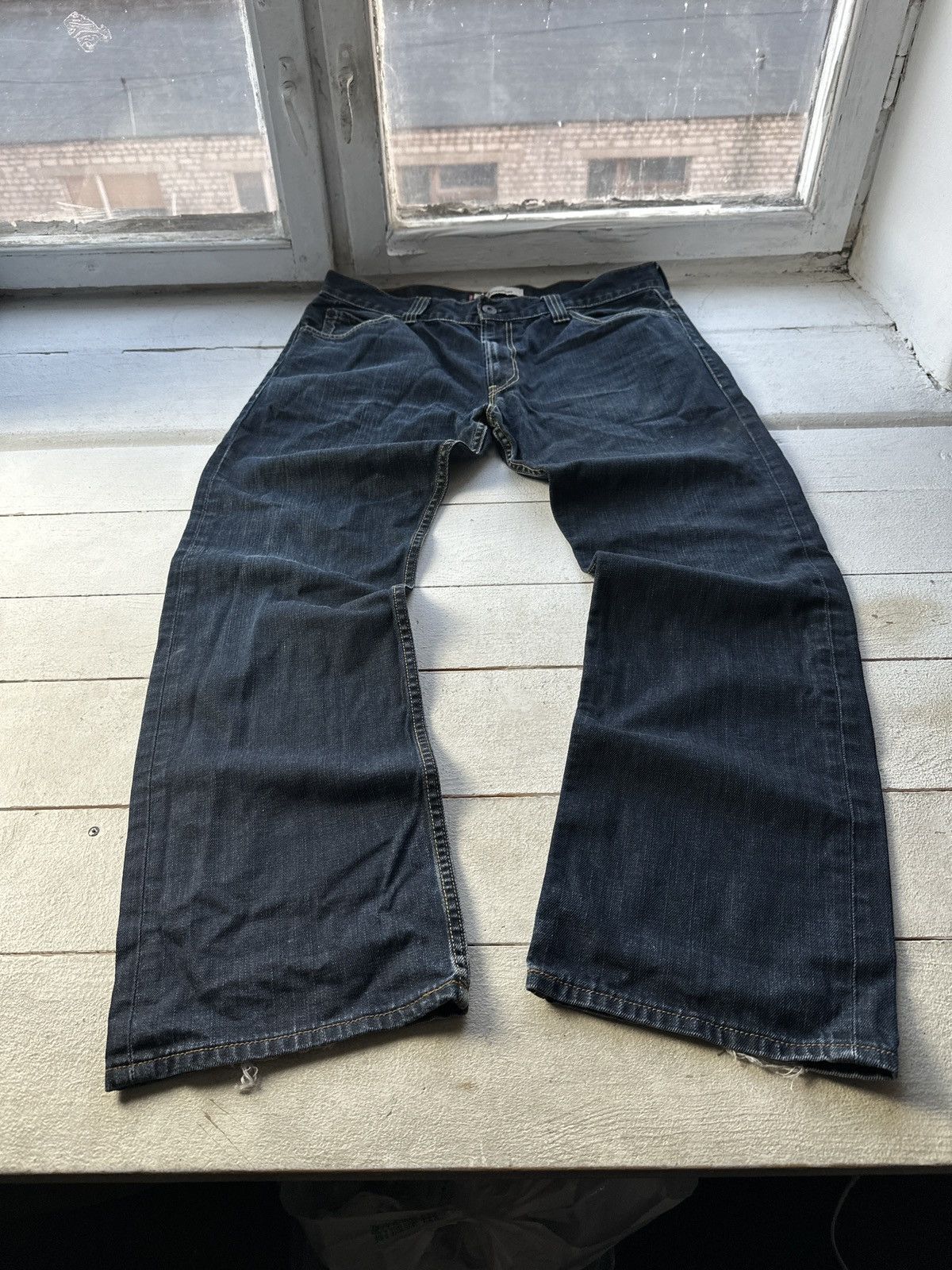 Levi's 🚨Vintage 90s Levis Jeans 506 LEGEND y2k dark Wash Denim Size US 35 - 1 Thumbnail