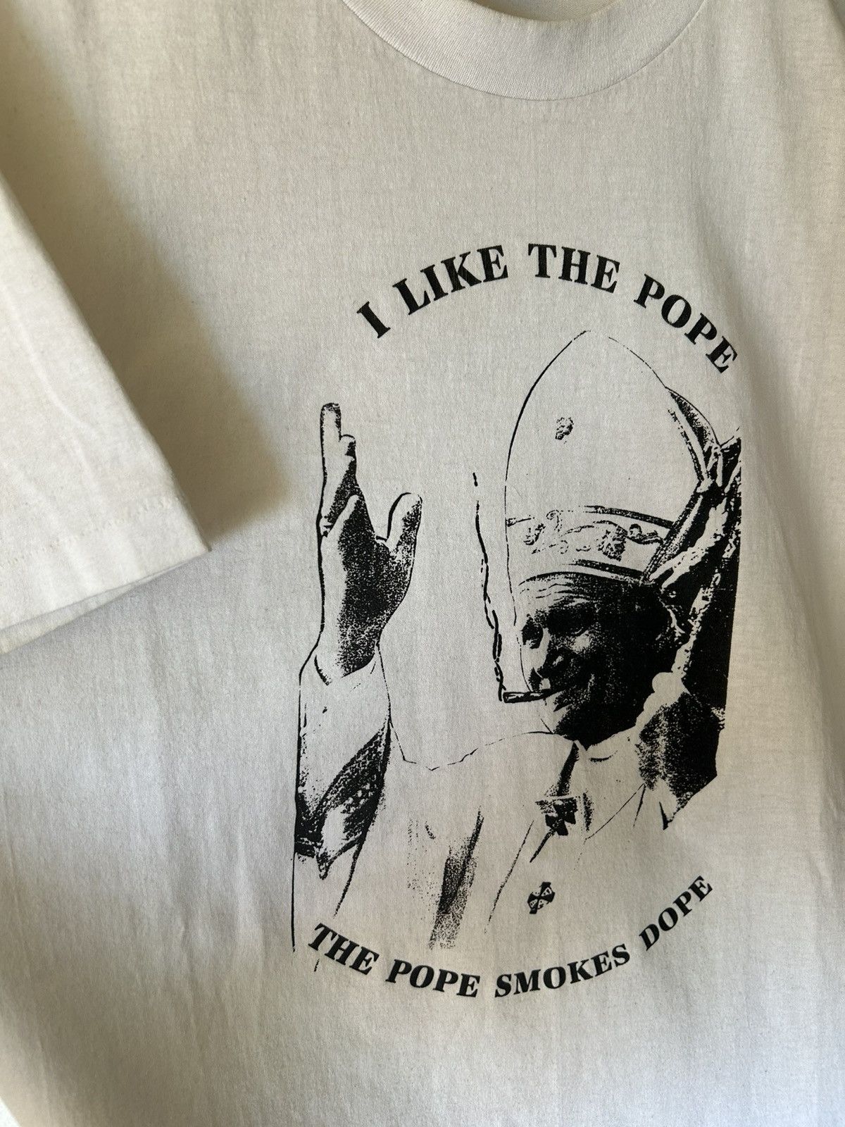 Vintage Vintage Pope Smokes Dope Tee Size US L / EU 52-54 / 3 - 3 Thumbnail