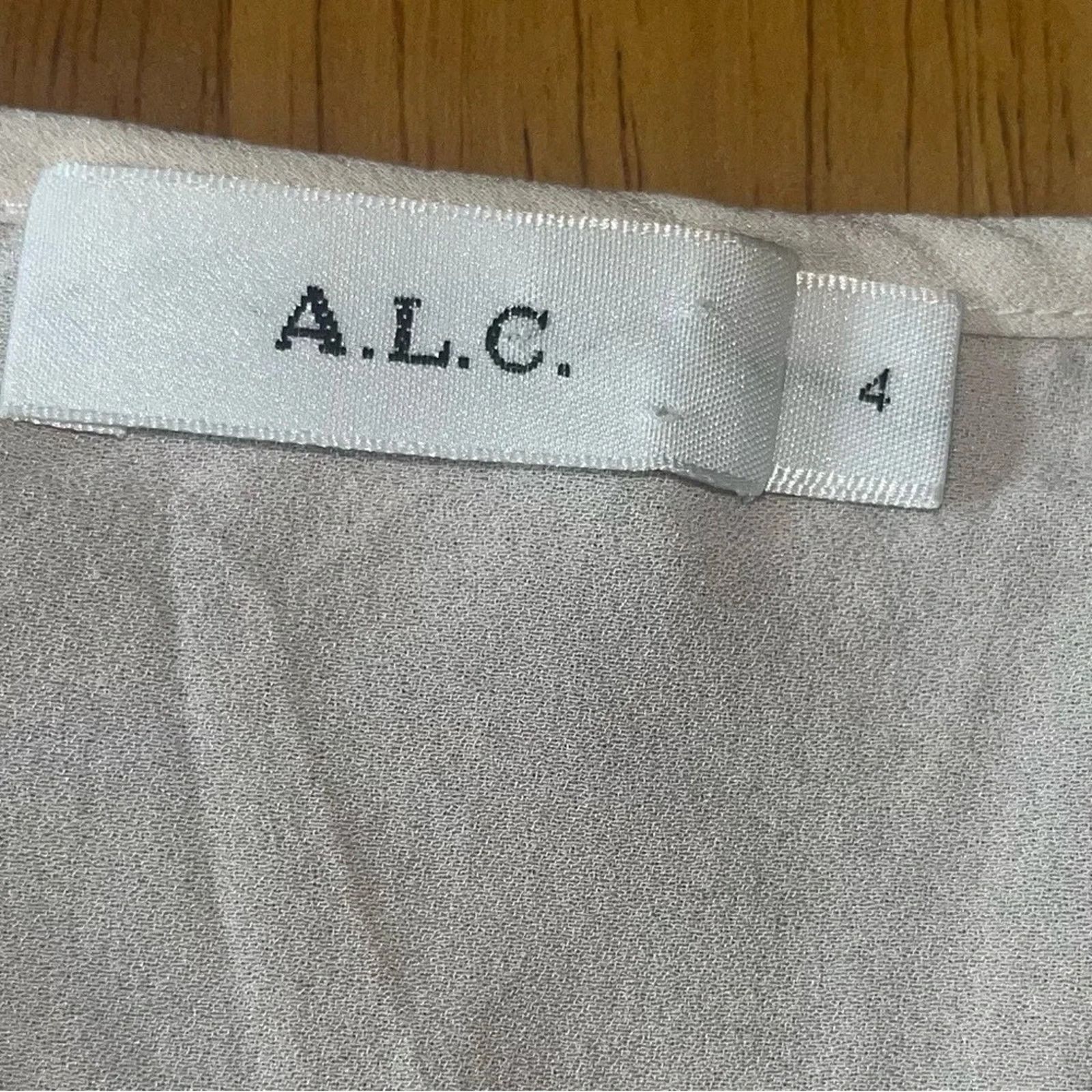 A.L.C. A.L.C. Annora 100% silk blouse, lace & braid trim, size 4. Size S / US 4 / IT 40 - 4 Thumbnail