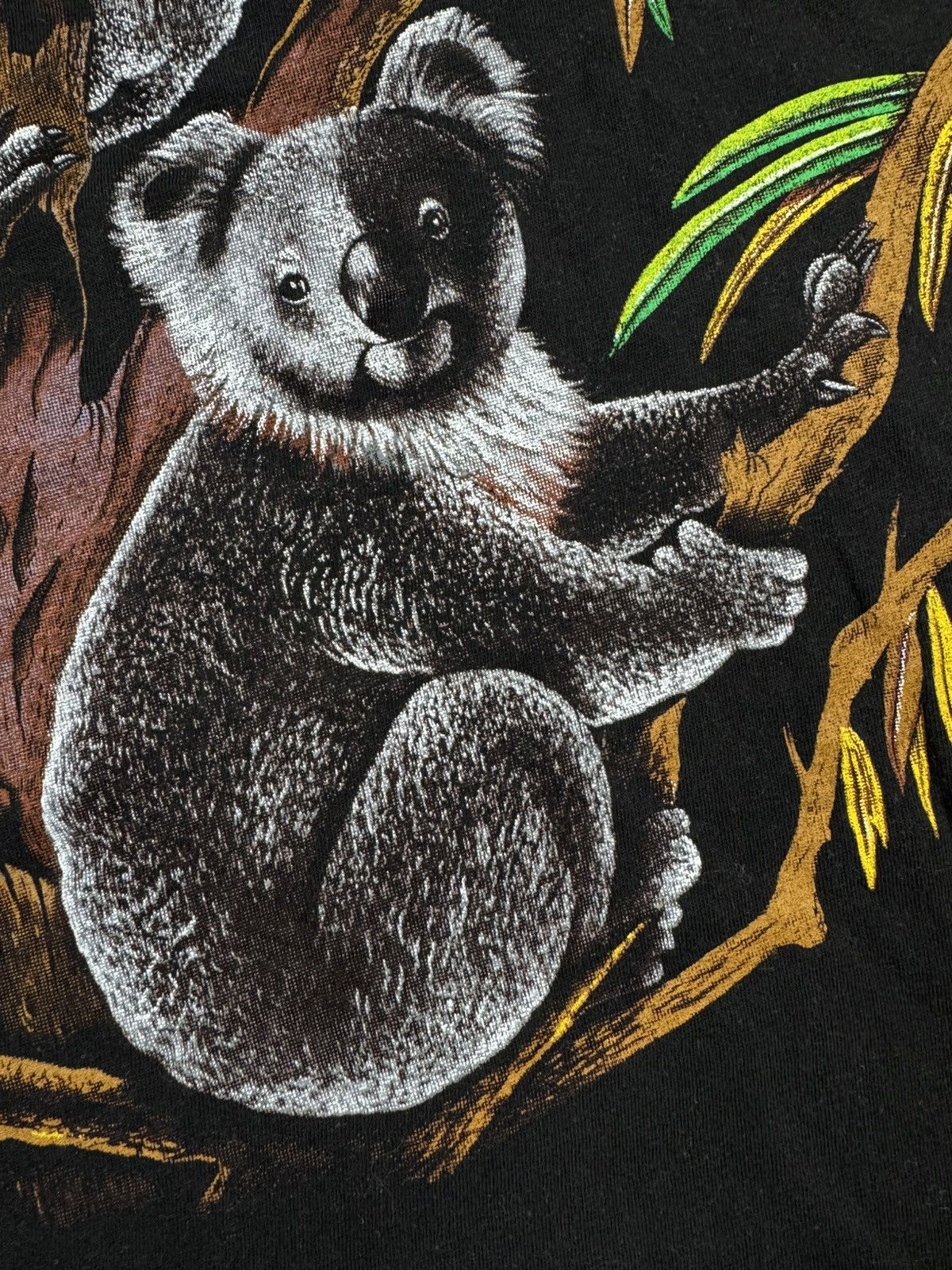 Vintage Vintage 90s Koalas on the eucalyptus tree graphic tee koala Size US XL / EU 56 / 4 - 6 Thumbnail