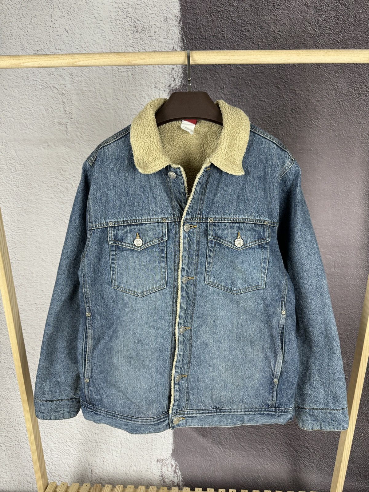 Oakley Vintage y2k Oakley Lined Sherpa Denim Jacket Four Pocket Size US L / EU 52-54 / 3 - 1 Thumbnail