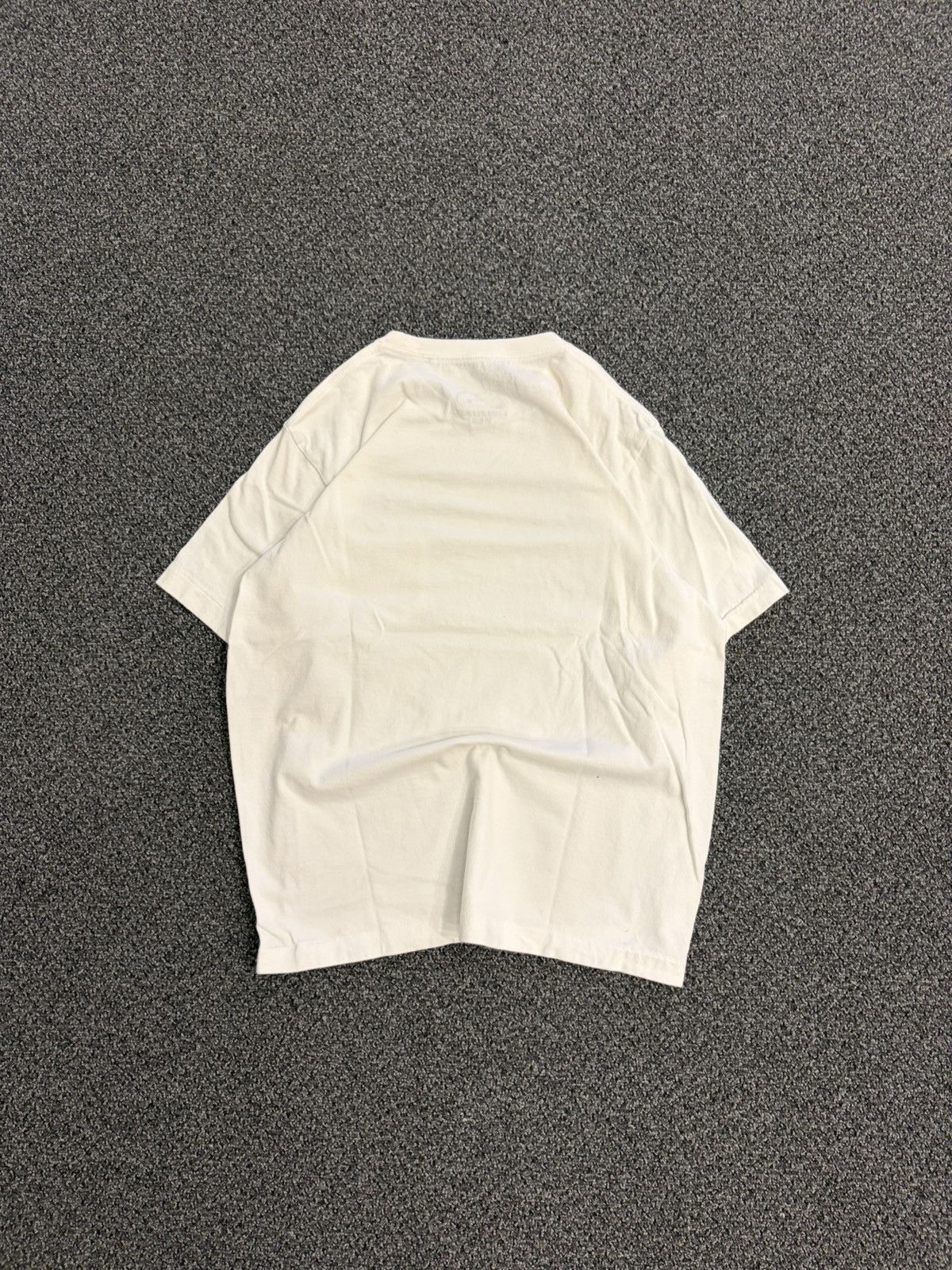 Kaws × Uniqlo Uniqlo x KAWS Peanuts Tee Size US M / EU 48-50 / 2 - 7 Thumbnail
