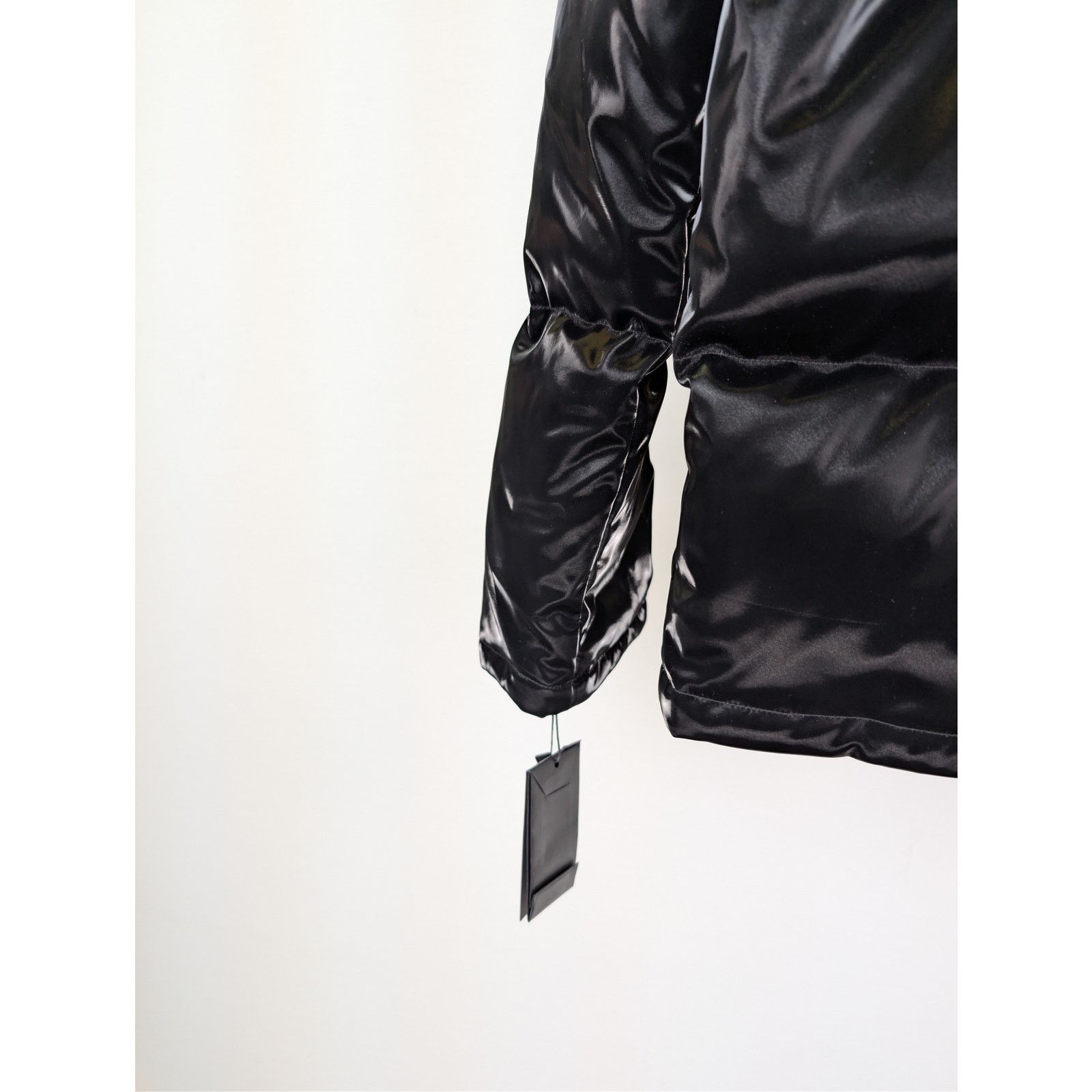 Saint Laurent Paris o1rshd1 CC20 Lacquered Down Puffer Jacket in black technical Size US M / EU 48-50 / 2 - 14 Thumbnail