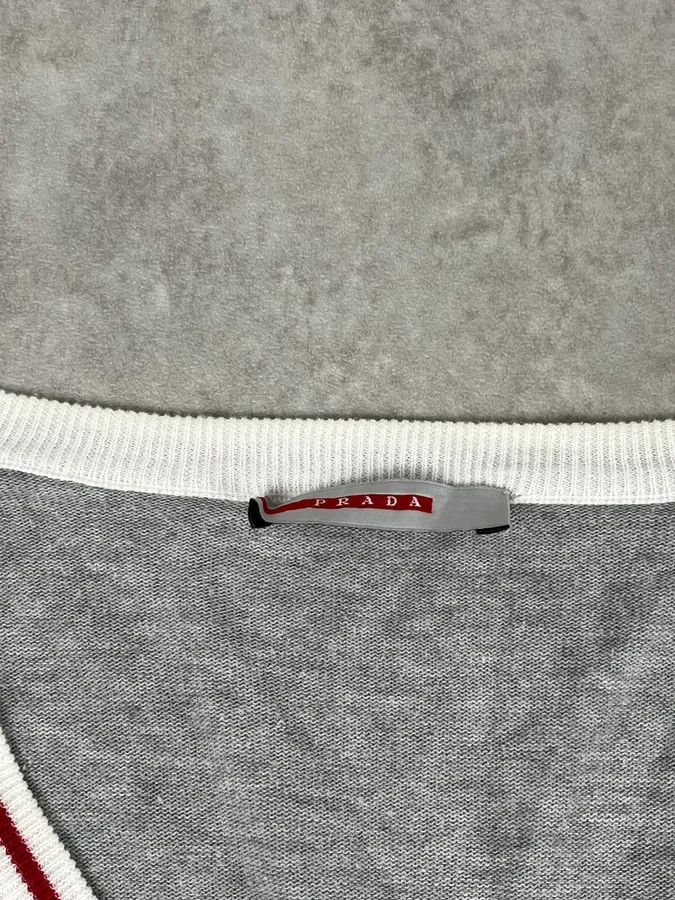 Prada SS2007 Prada Grey V-Neck Contrast Trim Sweater Size M / US 6-8 / IT 42-44 - 7 Thumbnail