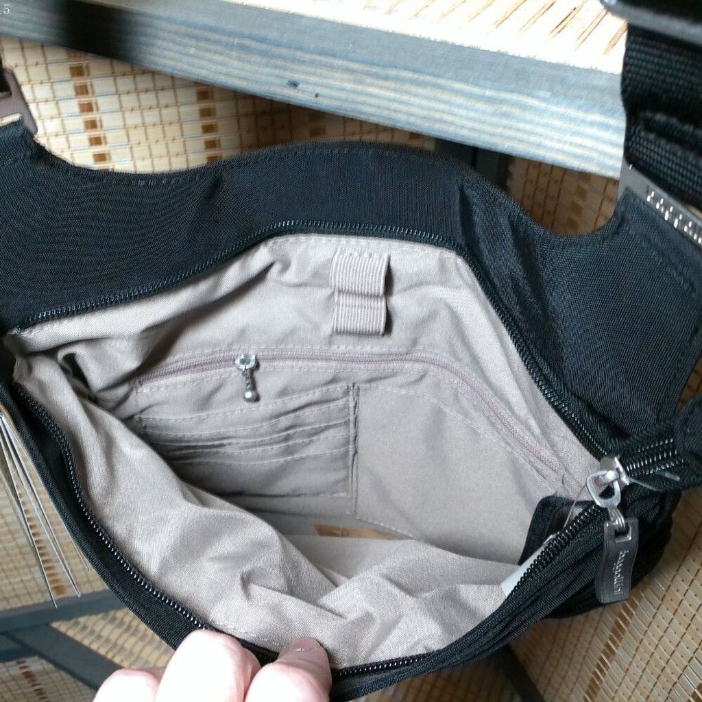 Other Black Baggallini Big Zipper Bagg with RFID Size ONE SIZE - 3 Thumbnail