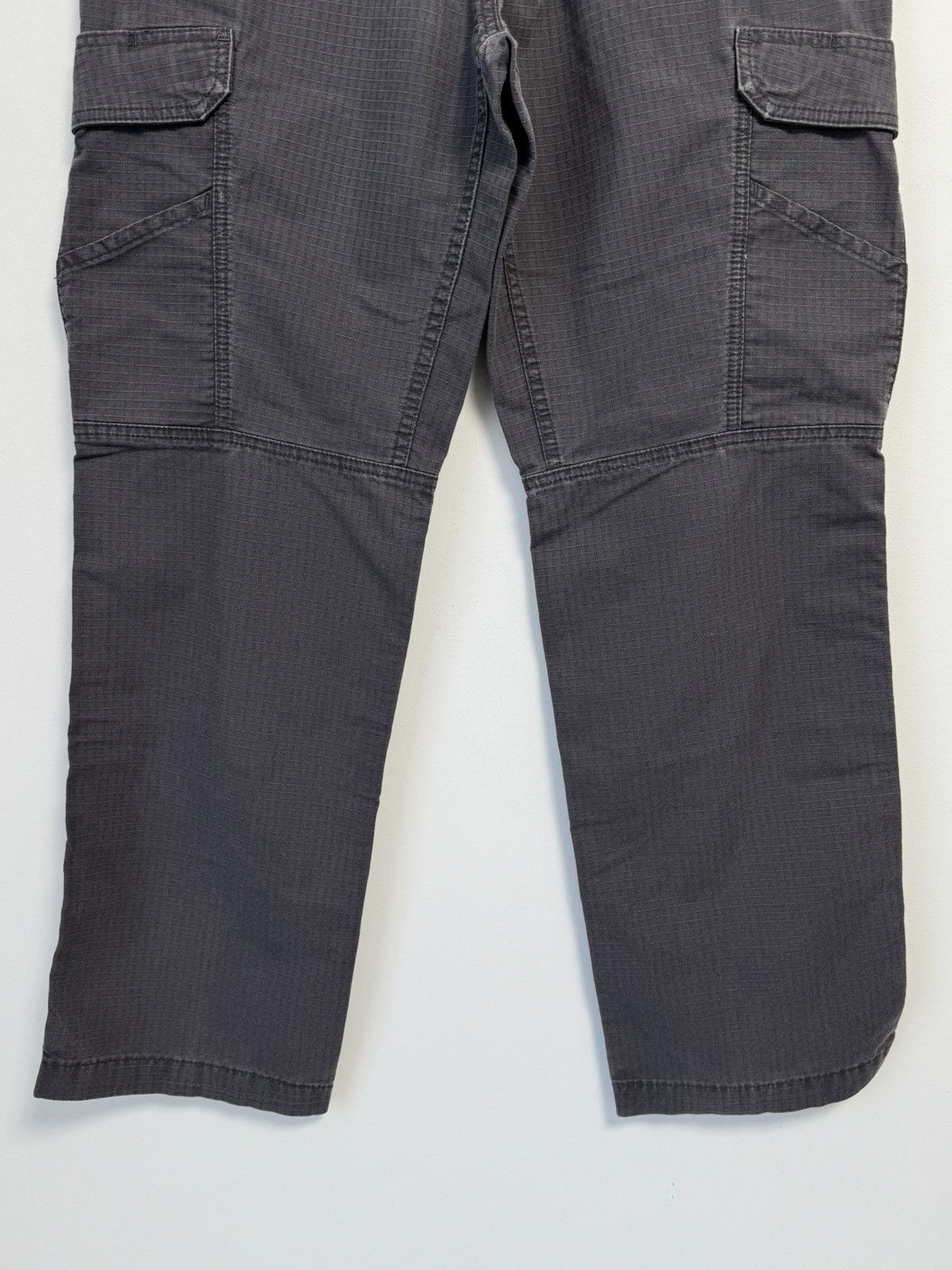 Carhartt Carhartt Vinatge Y2K style hype cargo 34x32 Size US 34 / EU 50 - 3 Thumbnail