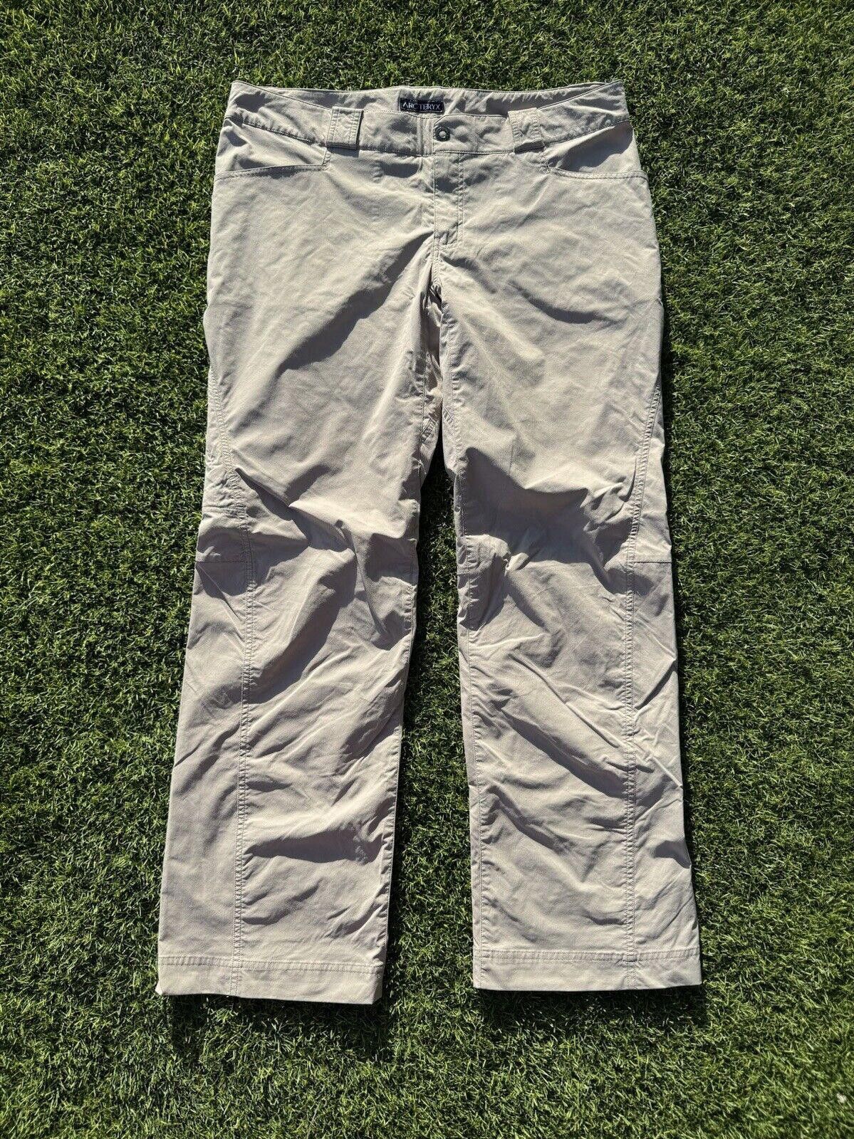 Arc'teryx Arcteryx Womens Pants Nylon Hiking Outdoors Khaki Tan sz 14 Size 36" / US 14 / IT 50 - 1 Thumbnail