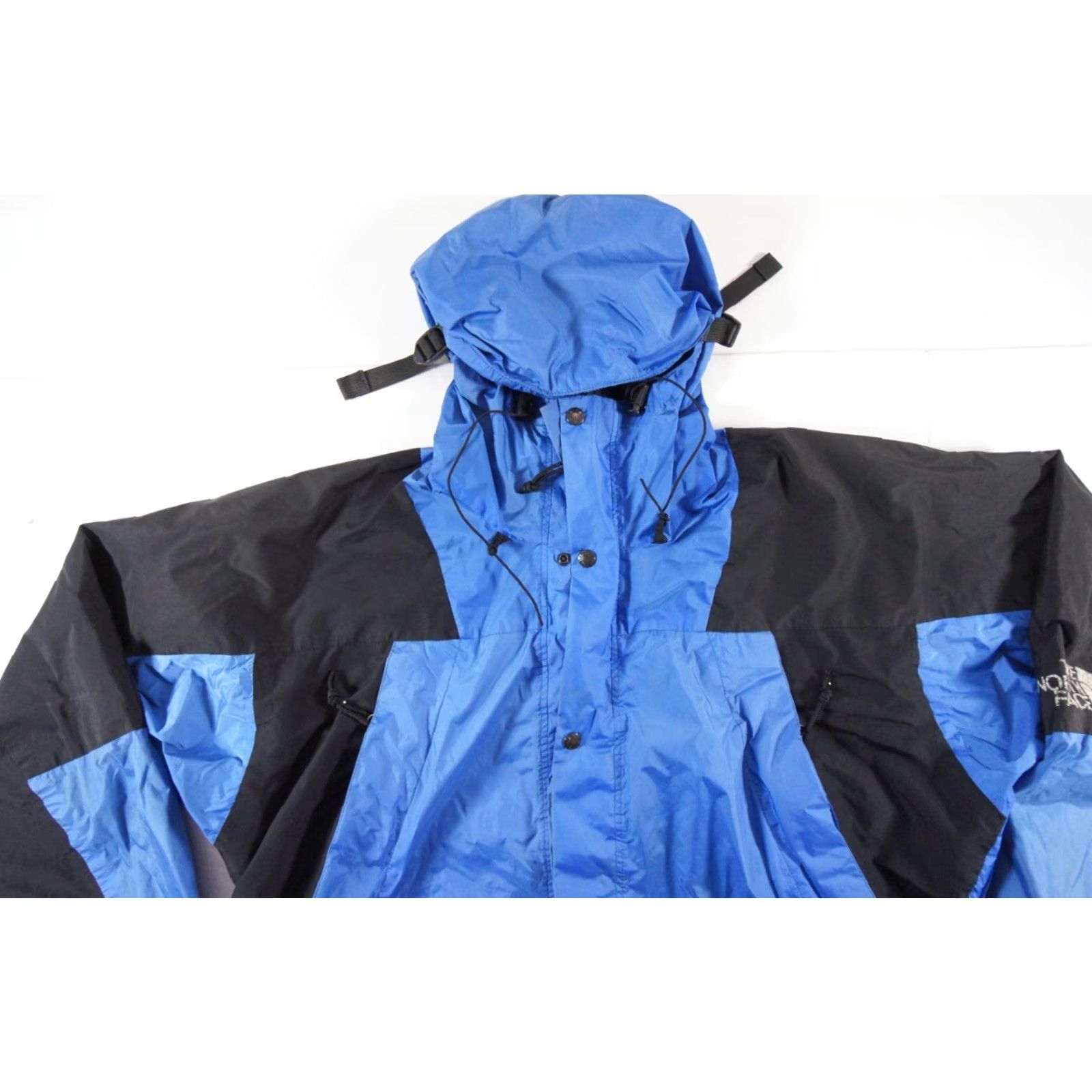 The North Face The North Face Mountain Light Jacket Mens Medium Blue Hooded Windbreaker USA Made Outdoor Size US M / EU 48-50 / 2 - 2 Thumbnail