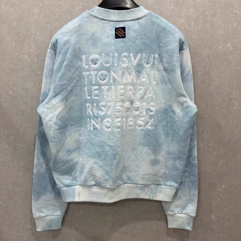 Louis Vuitton Louis Vuitton Sky blue smudged crew neck tie-dyed printed Size US S / EU 44-46 / 1 - 3 Thumbnail