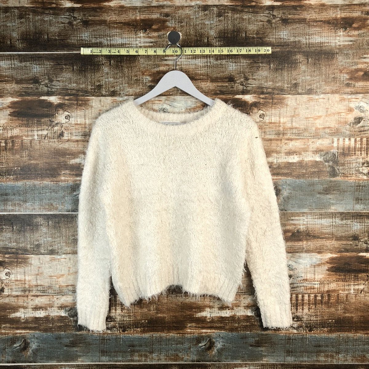 Vintage DL Archives Cream shaggy fur Mohair Knitwear #C027 Size S / US 4 / IT 40 - 1 Thumbnail