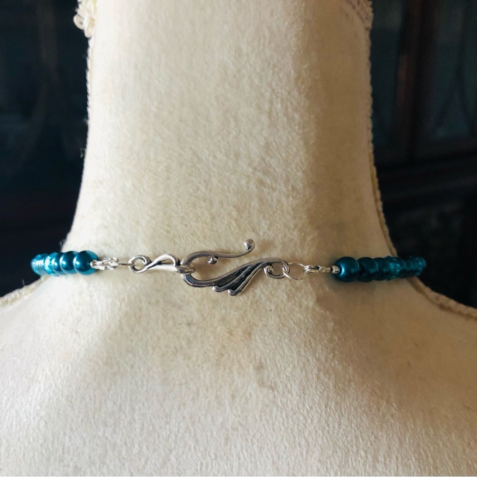 Handmade Handcrafted repurpose faceted blue crystal pendant necklace Size ONE SIZE - 8 Thumbnail