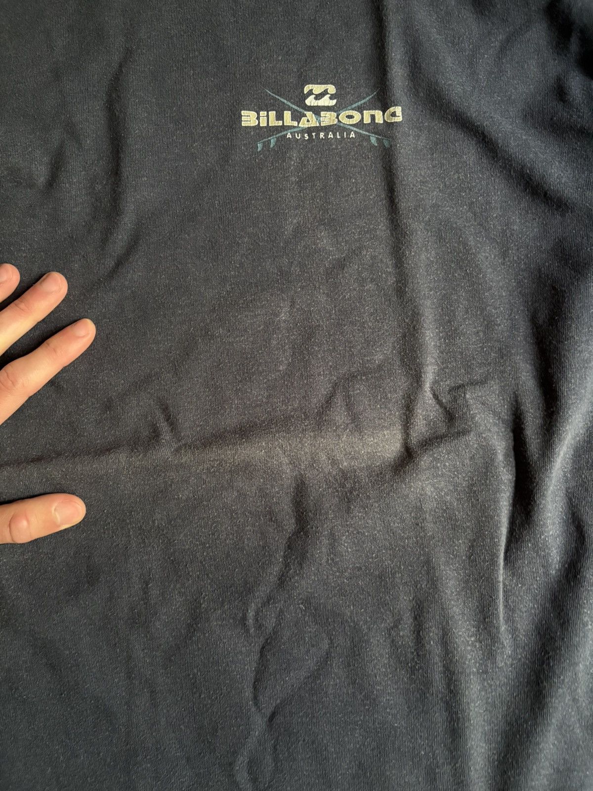 Billabong Rare 90s Billabong Distressed Faded Australian Surf T-Shirt Size US XL / EU 56 / 4 - 7 Thumbnail