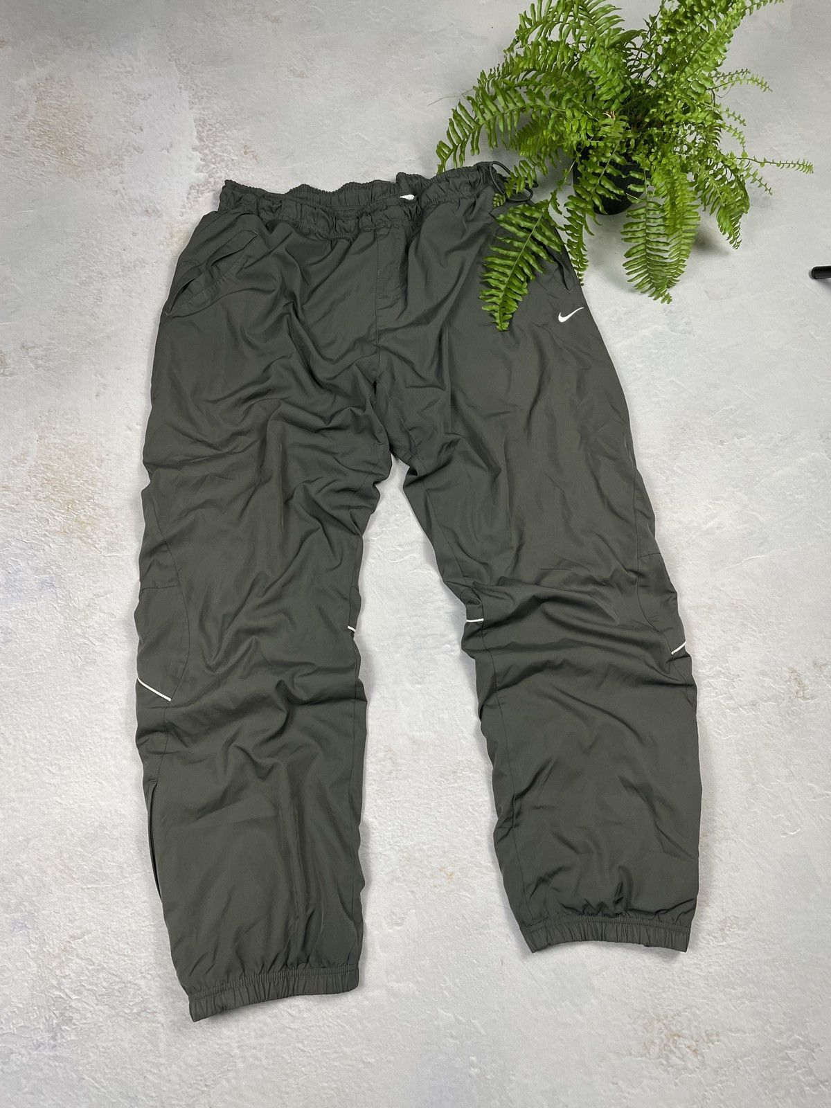 Nike × Vintage Nike Vintage Nylon Pants Archive Y2K | Grailed