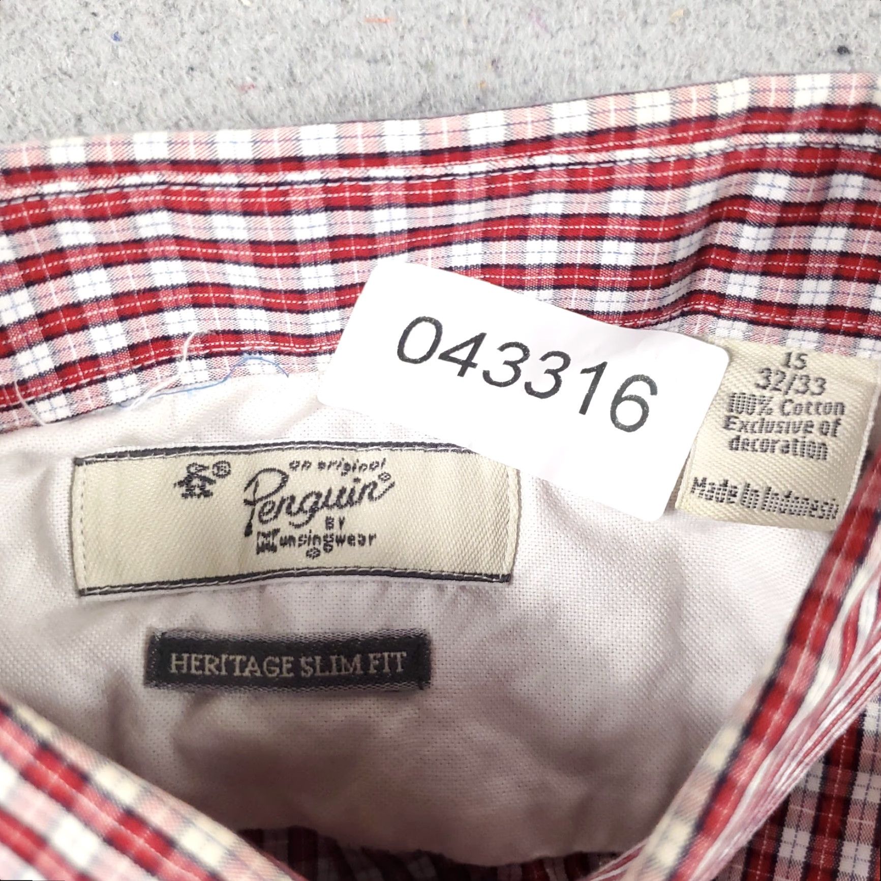 Vintage Penguin Dress Shirt Mens Size 15 Red Plaid Long Sleeve Button Up Casual Business Formal Gift Boyfriend Workwear 15 Mens Red Plaid Dress Shirt Size 40R - 8 Thumbnail